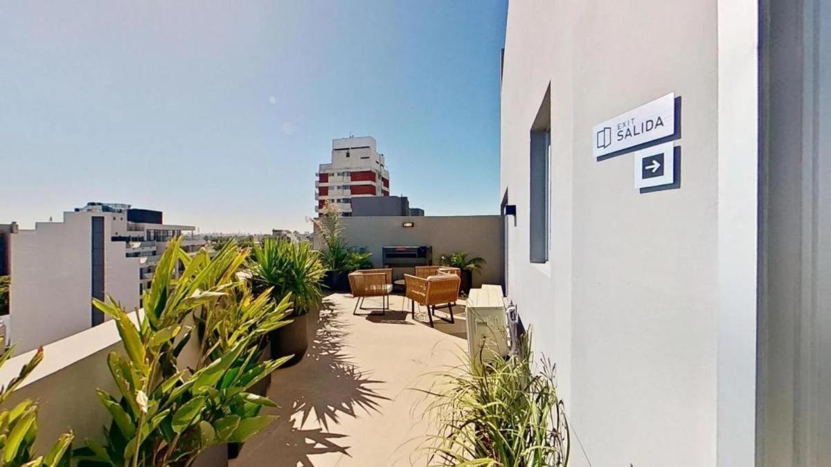 Penthouse Panorámico a Estrenar en Sofisticado Barrio y Edificio 100m2 Piscina Salon de Eventos Gym