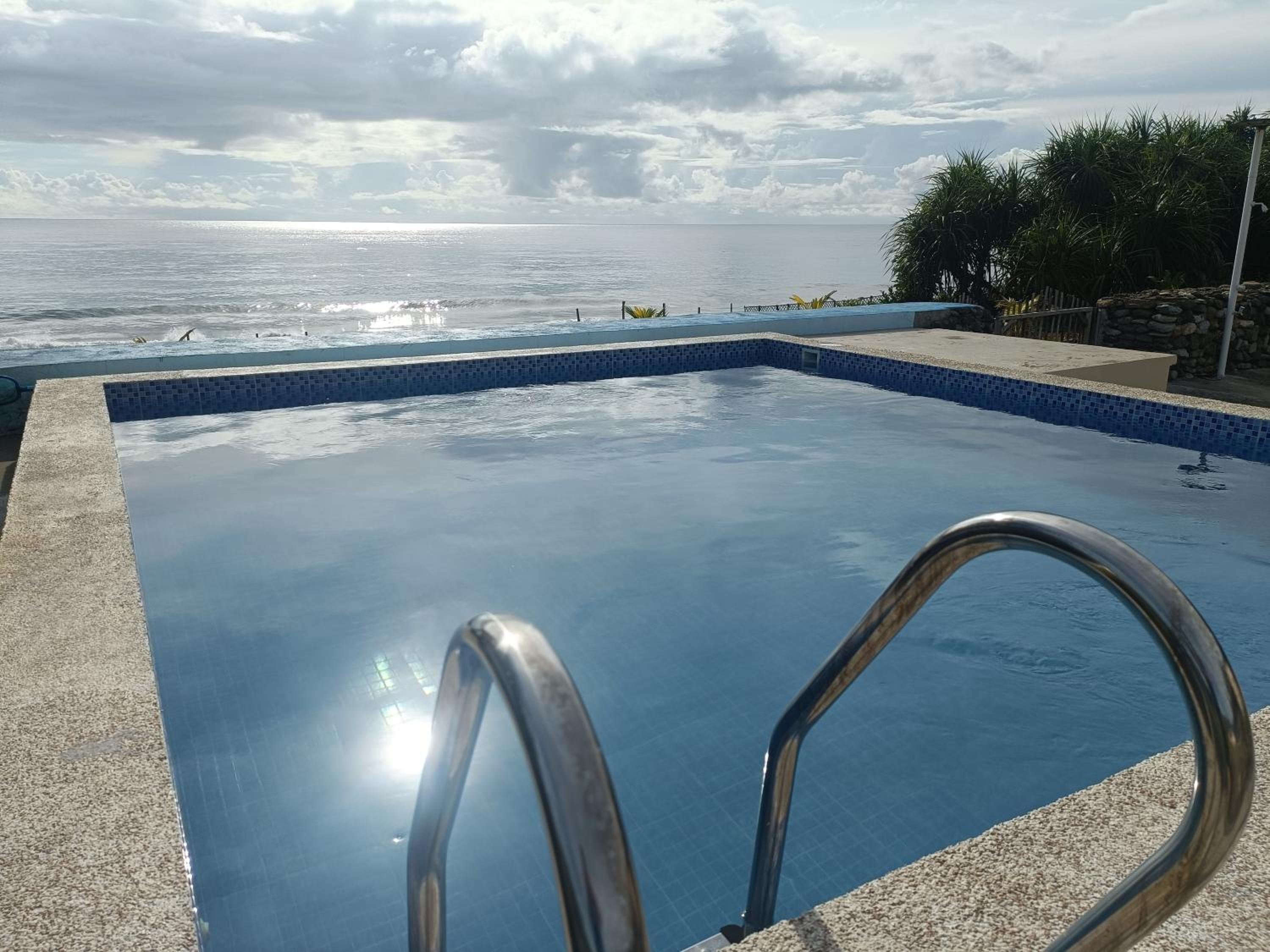 Pacific-Paradise Beach Resort