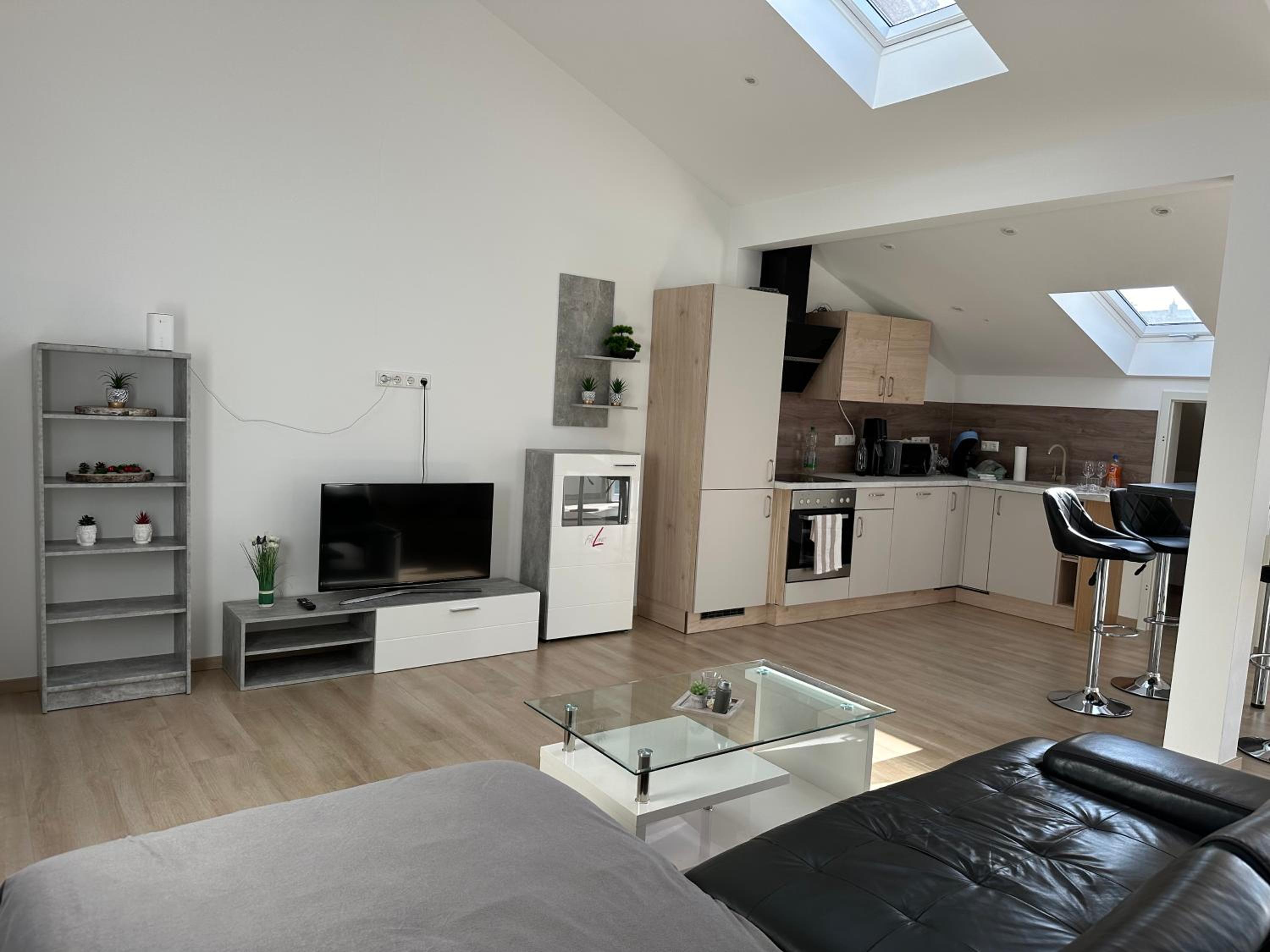 Große FerienWohnung 3 Schlafzimmer Neubau Gästehaus 120m2