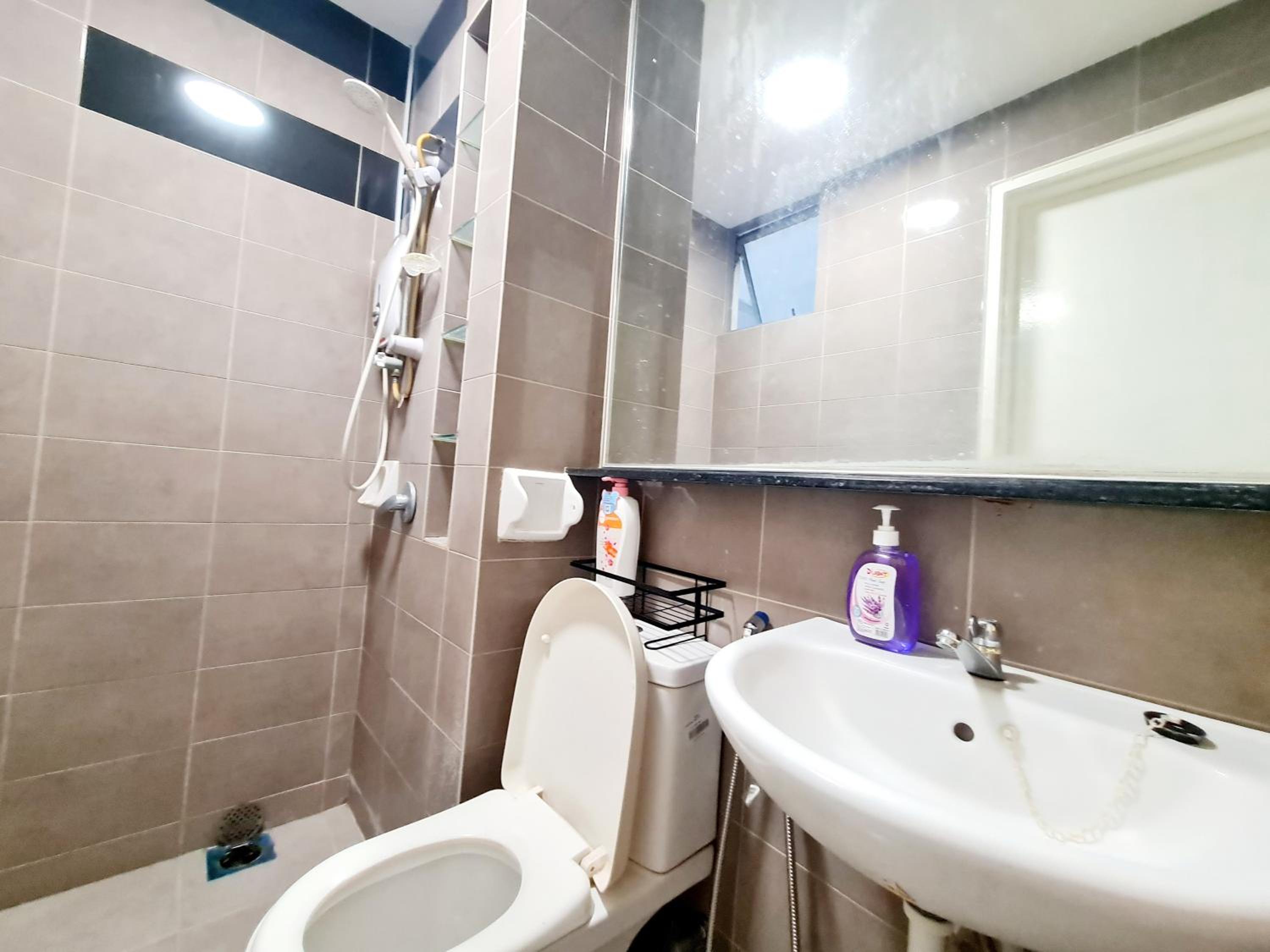 8 Guest Duplex 1 Room Studio Cyberjaya Hospital DPulze Shaftsbury MMU Limkokwing KLIA Transit Putrajaya