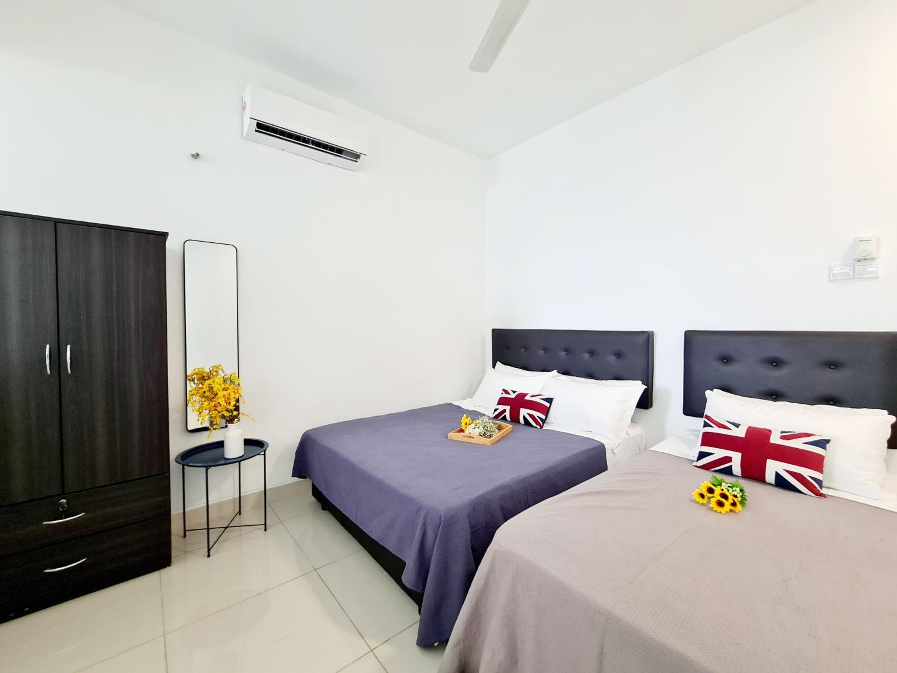 8 Guest Duplex 1 Room Studio Cyberjaya Hospital DPulze Shaftsbury MMU Limkokwing KLIA Transit Putrajaya