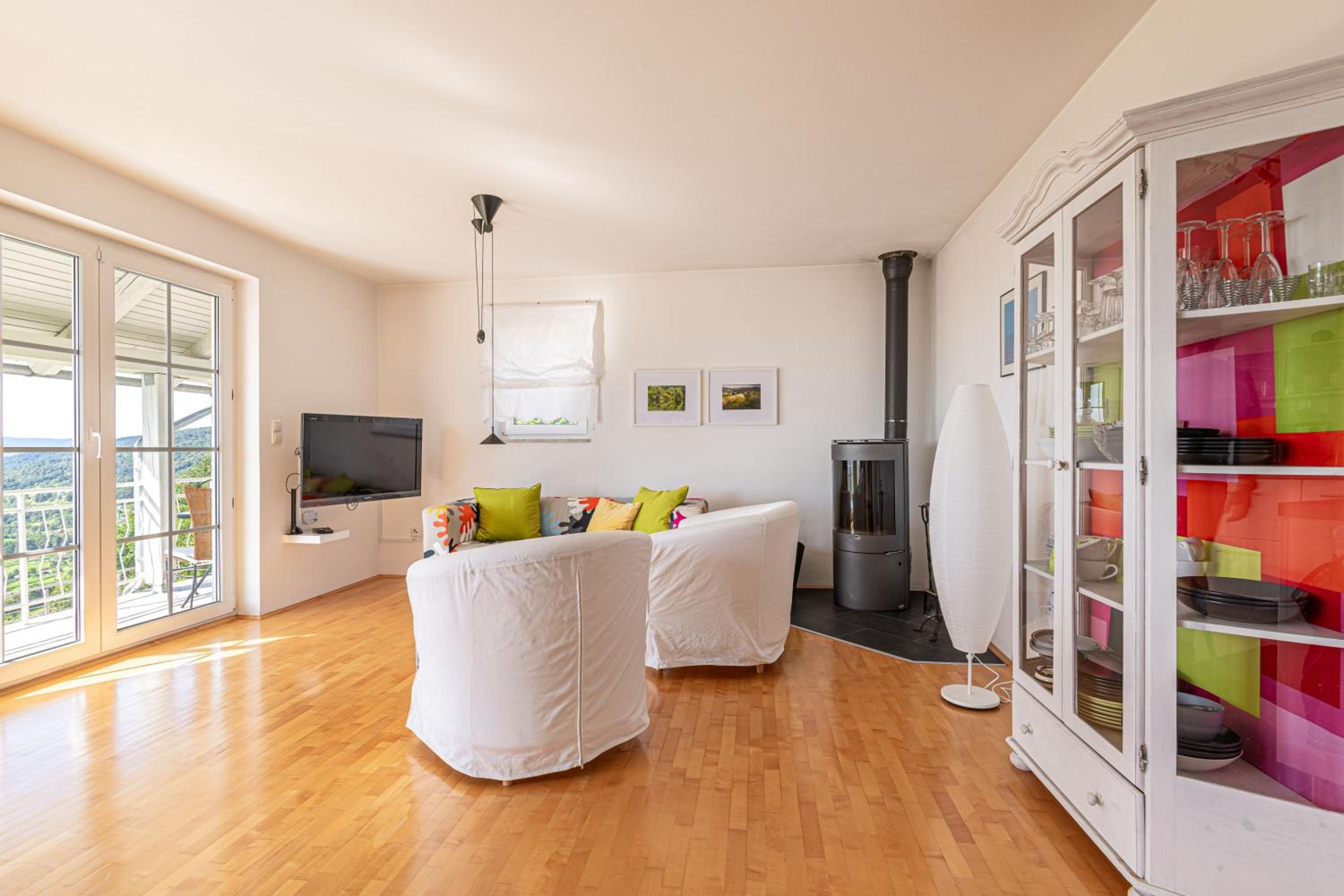 SkyView Villa - Happy Rentals view 3