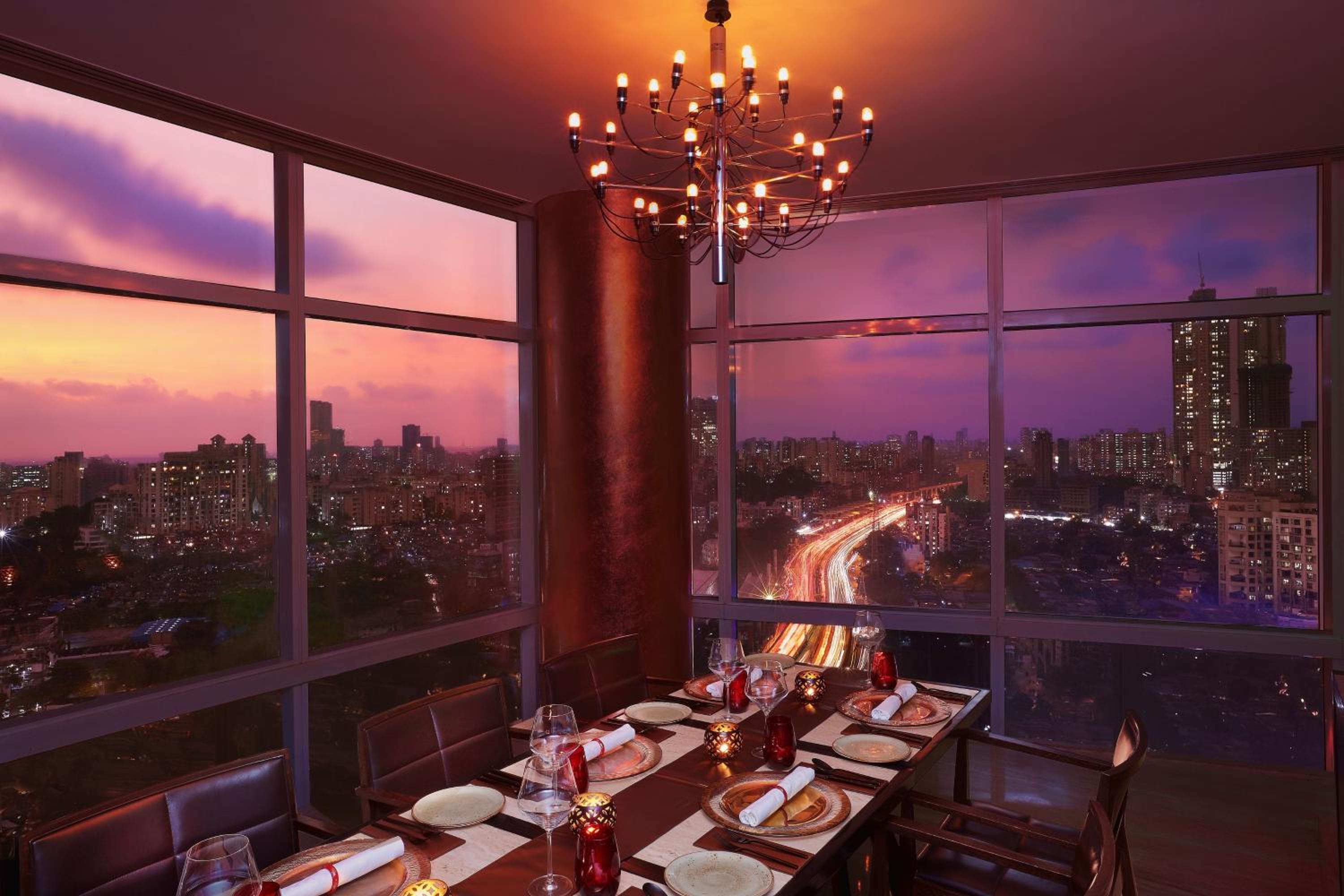 Mumbai Vacations - The Westin Mumbai Garden City - Property Image 12