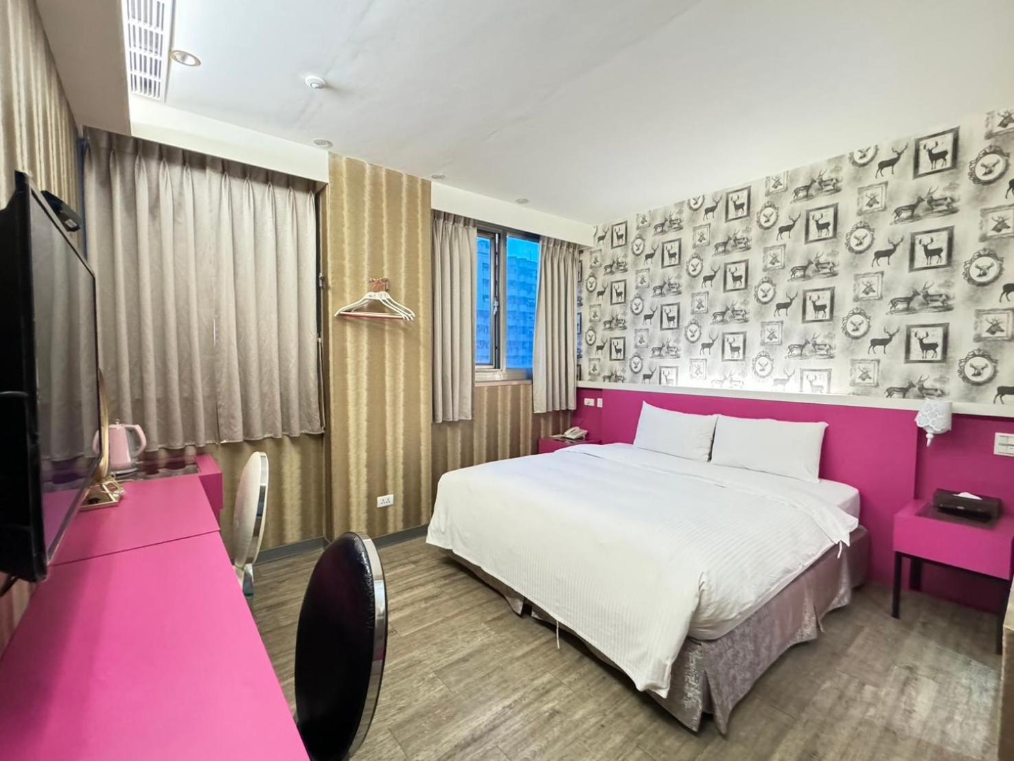191 Hotel