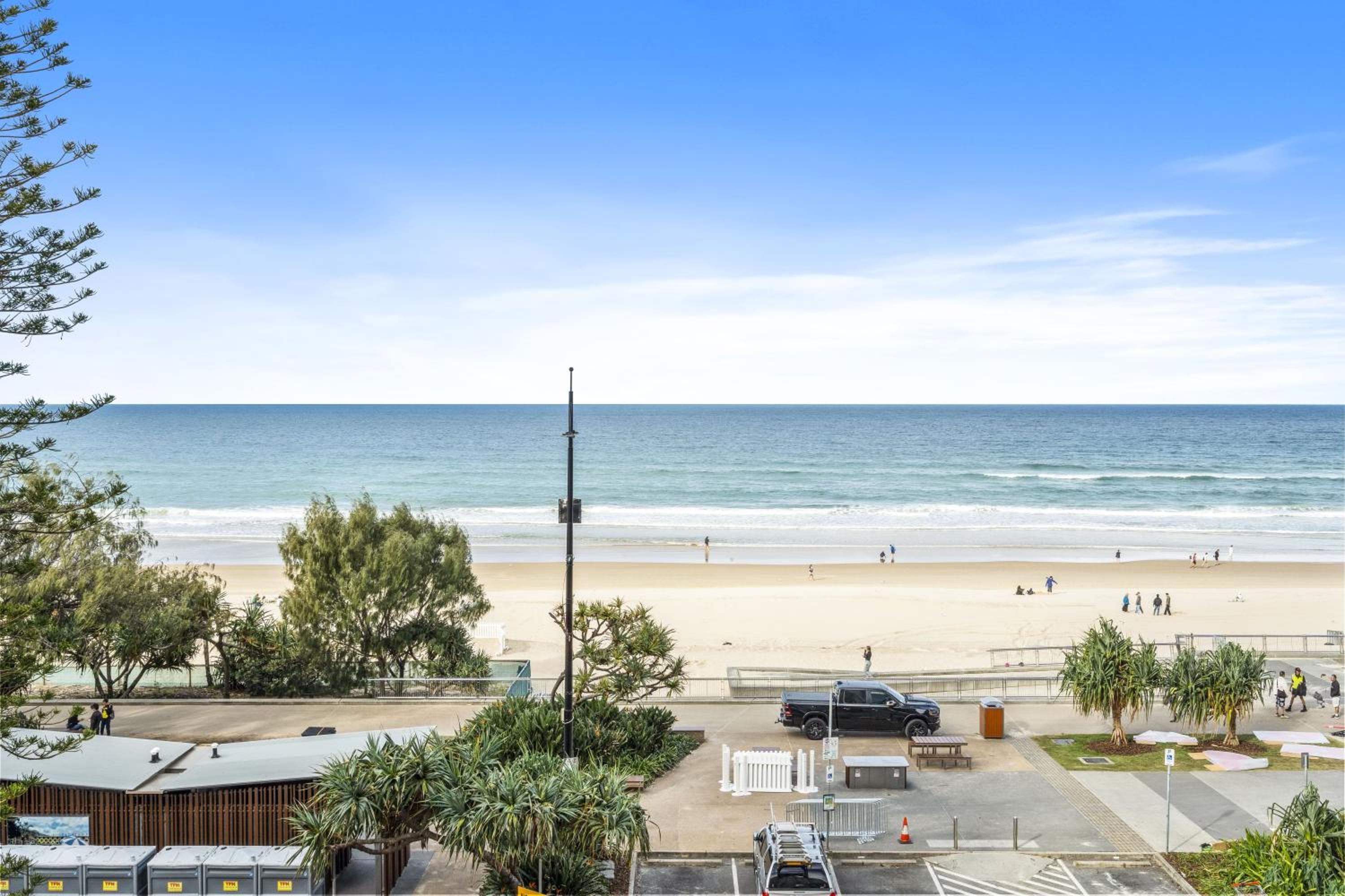 Zenith Apartments - Q Stay