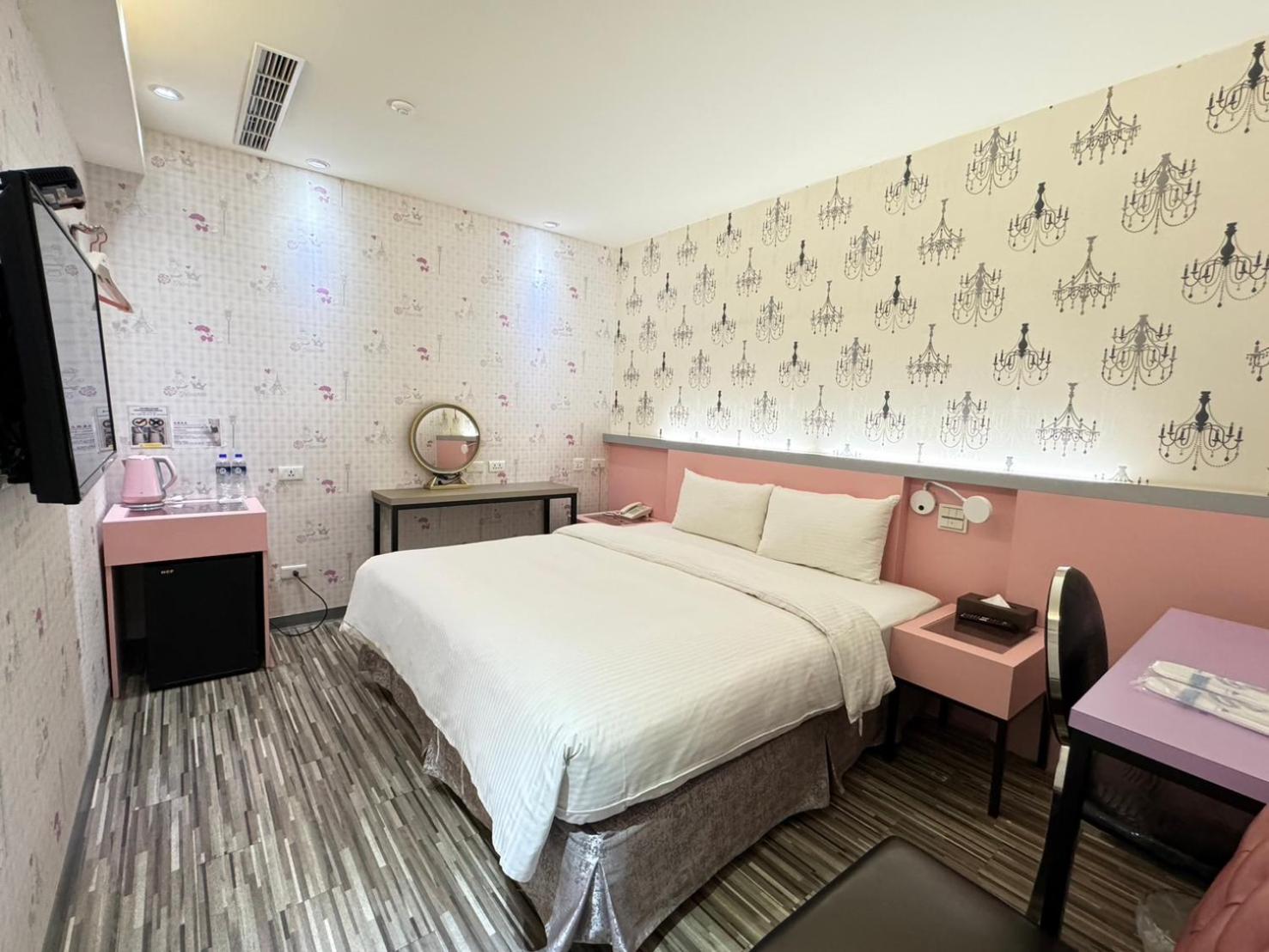191 Hotel