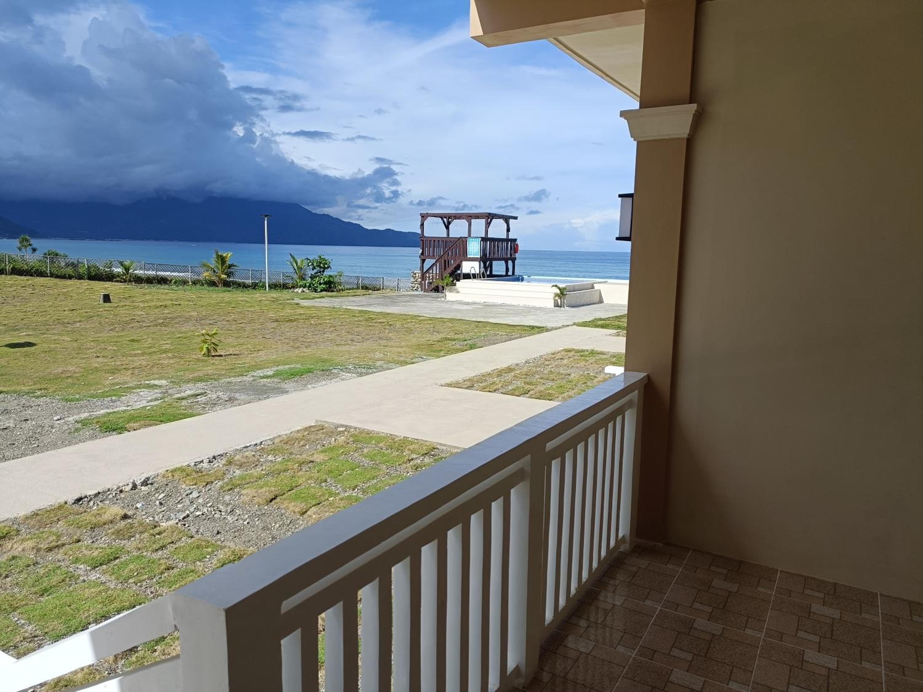 Pacific-Paradise Beach Resort
