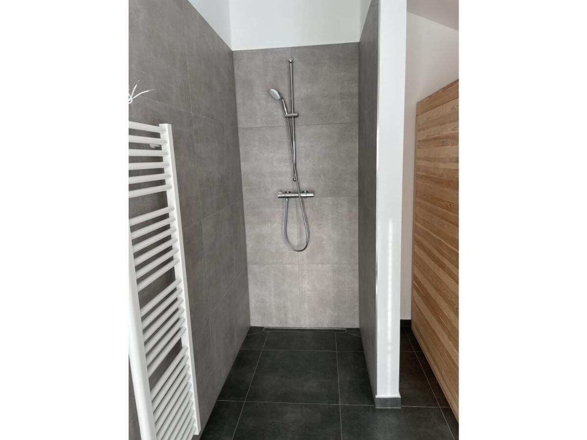 Ferienresort - idyllisches Ferienhaus mit Privatstrand und Sauna in der Nähe von Leipzig #HausMaja