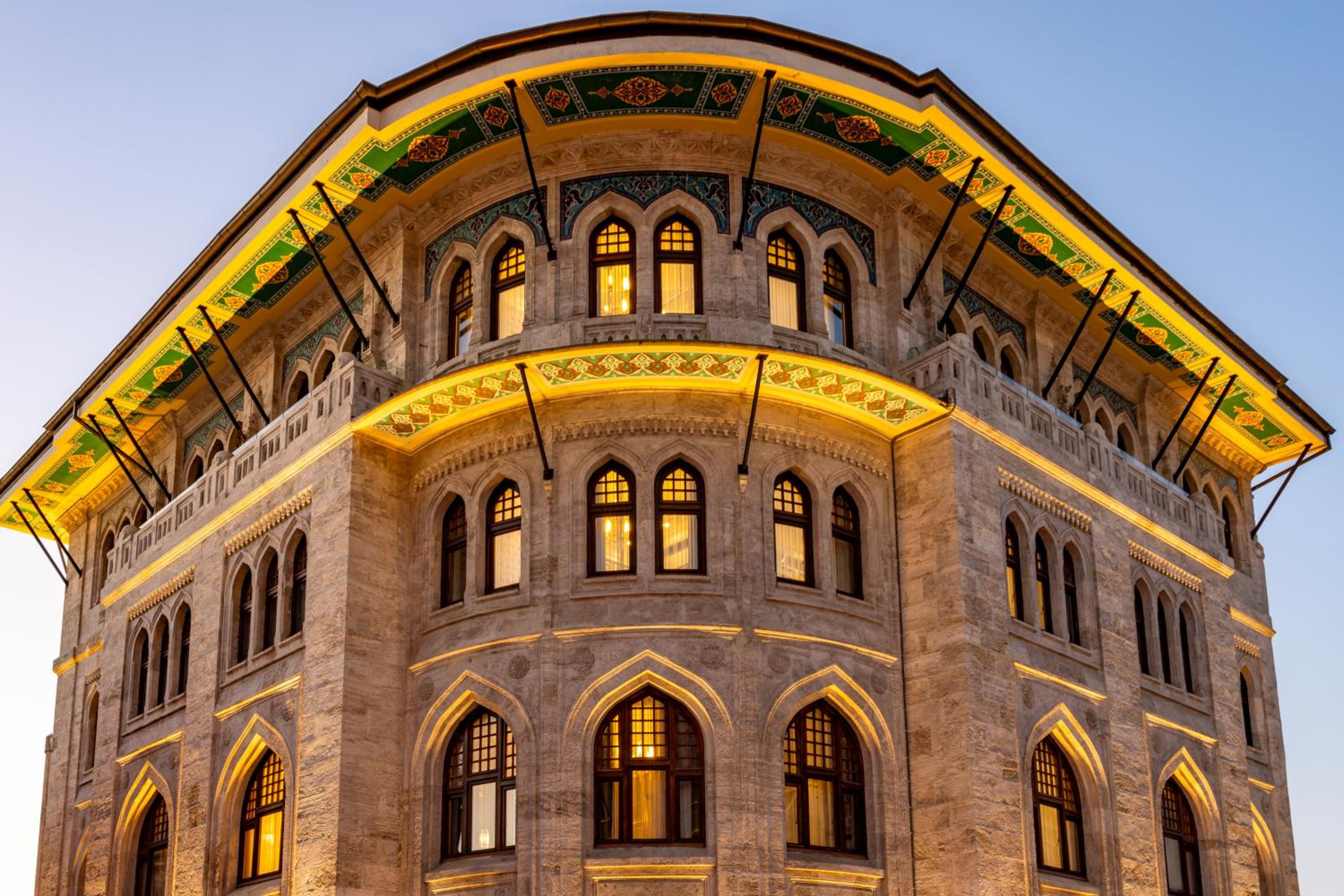 Cronton Design Hotel - Image 9