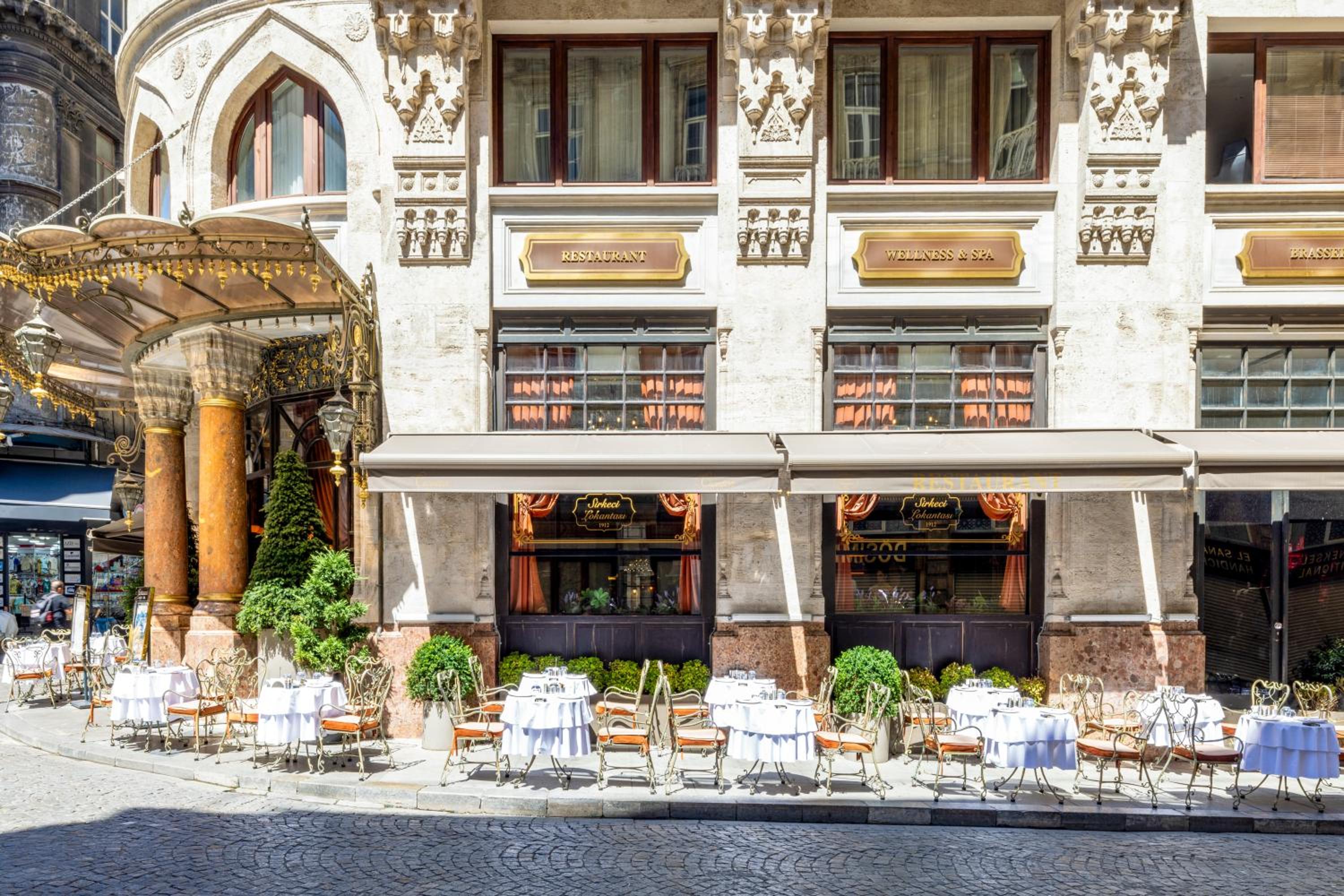 Cronton Design Hotel - Image 77