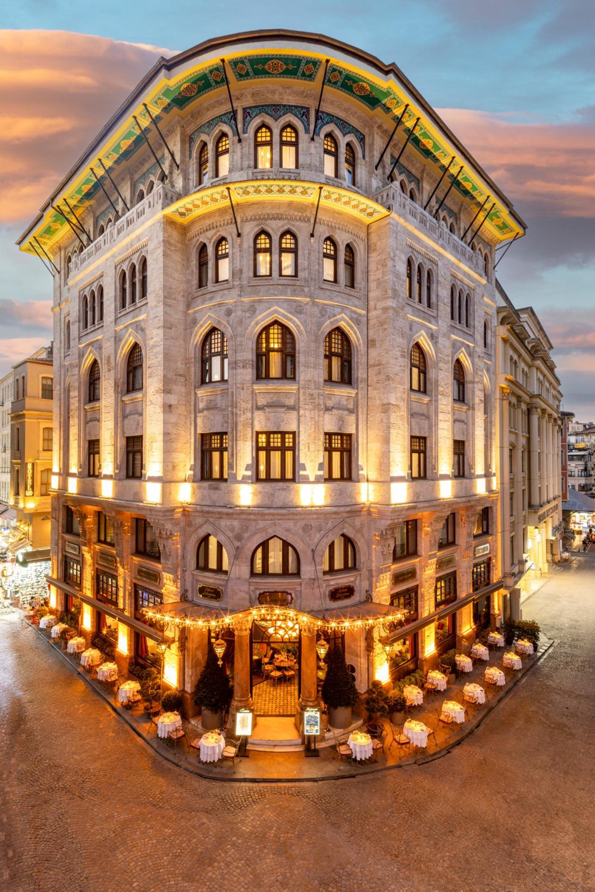 Cronton Design Hotel - Image 5