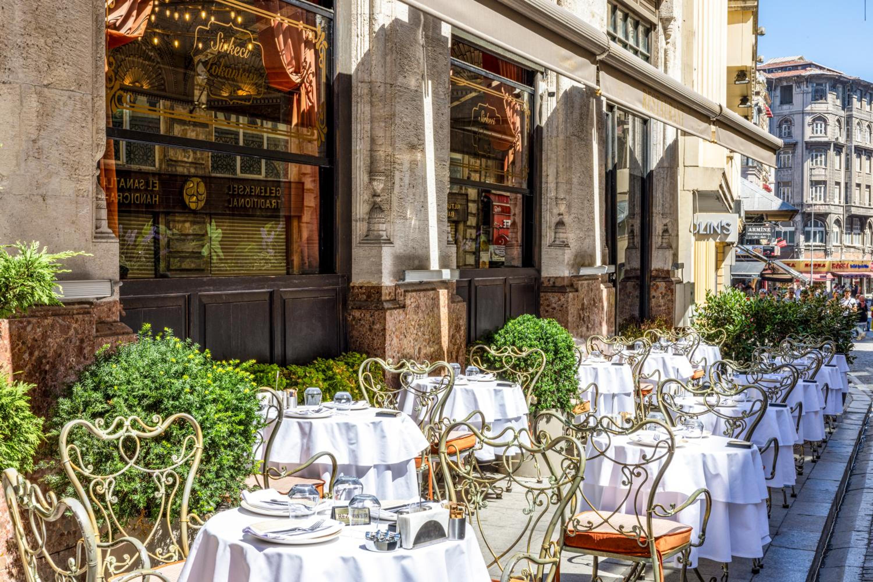 Cronton Design Hotel - Image 76