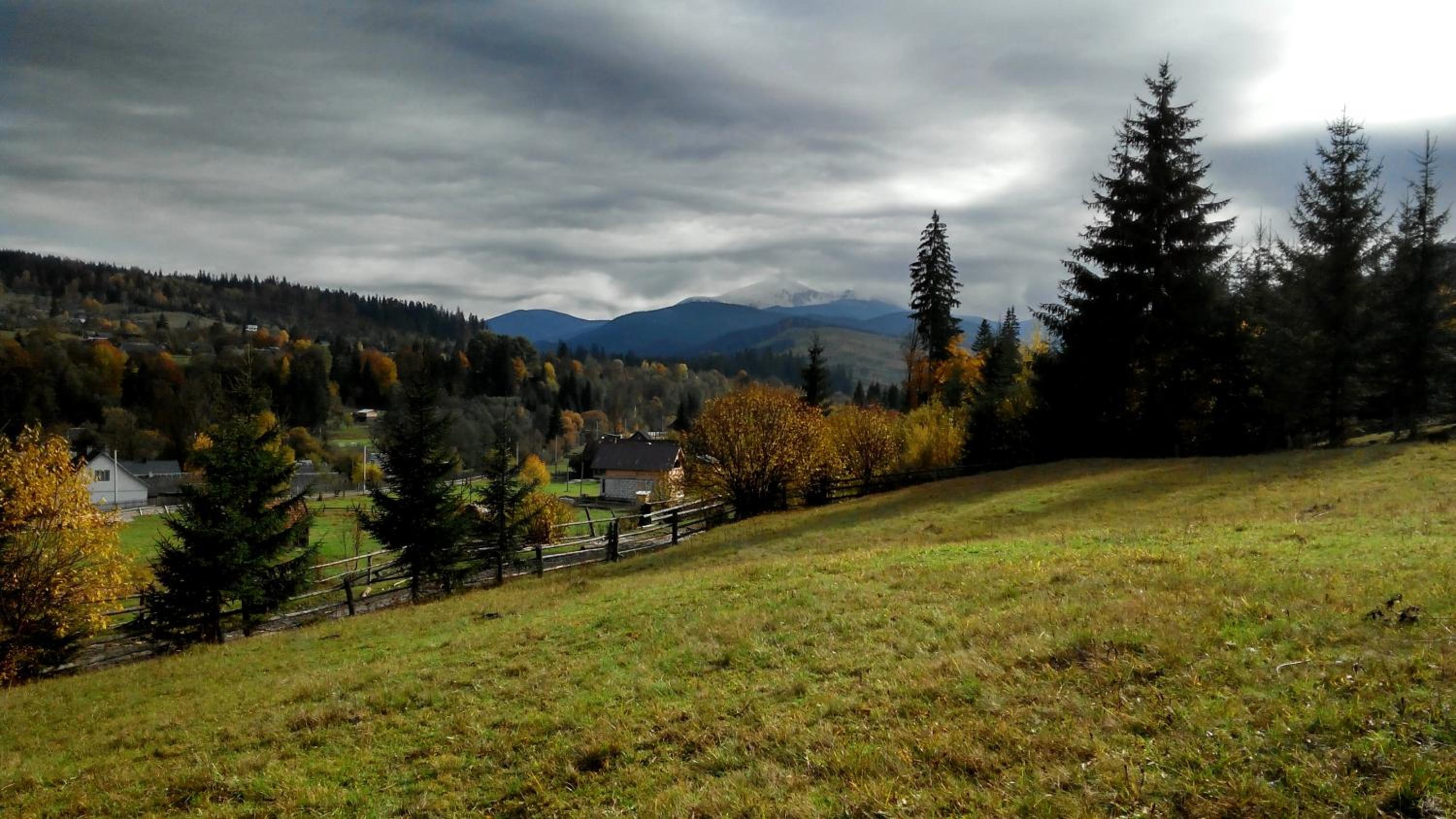 Cottage Ozerniy