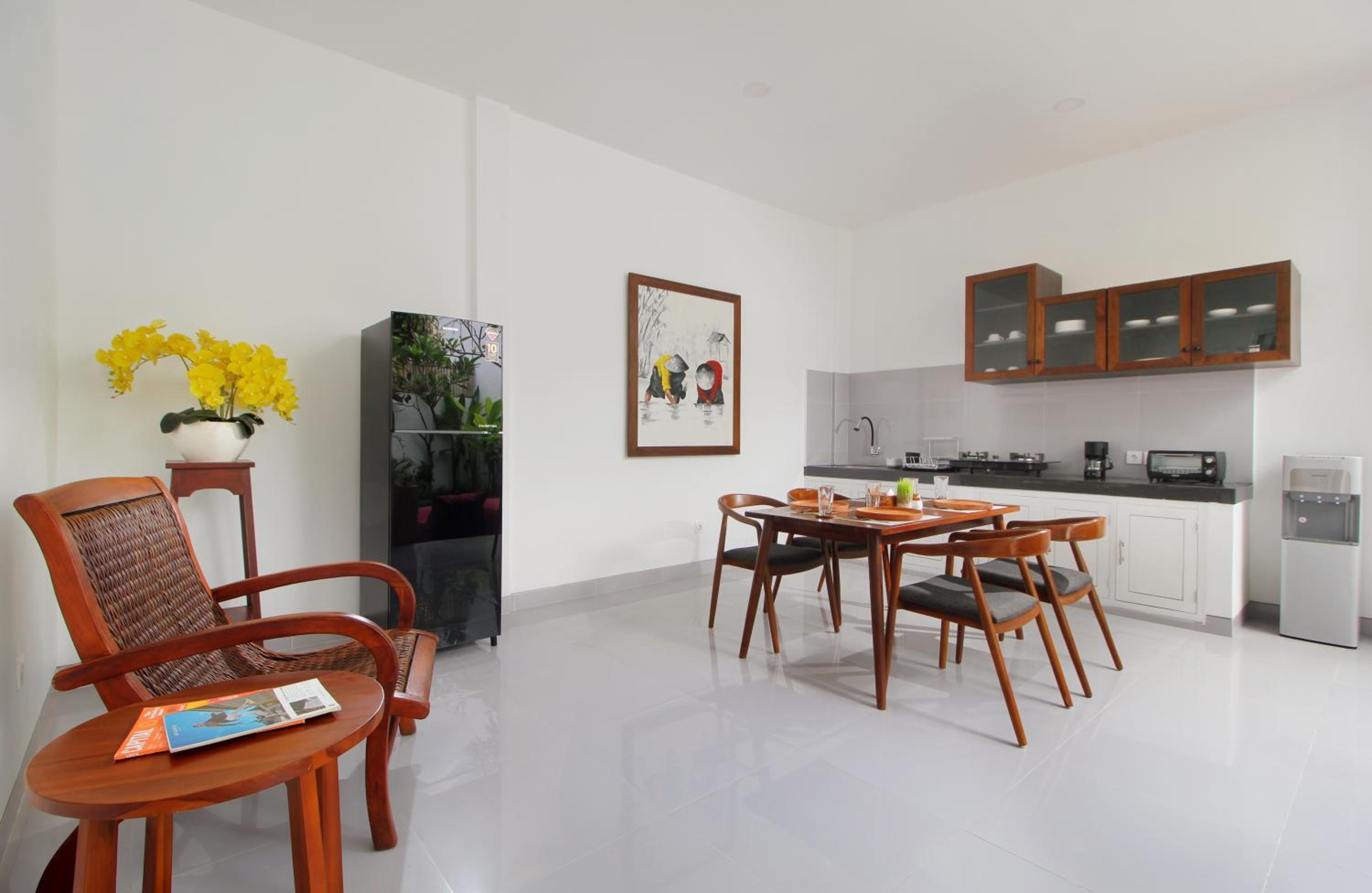 Bougainvillea Villa Seminyak by Parigata
