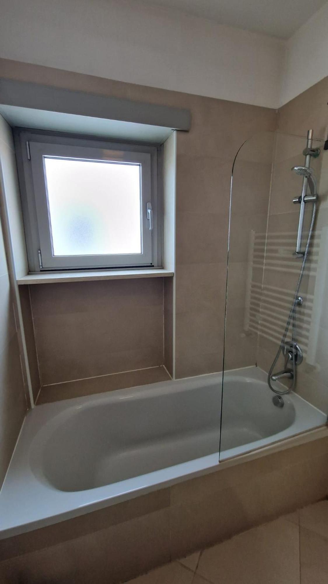 Style Homes en Milan — bathroom