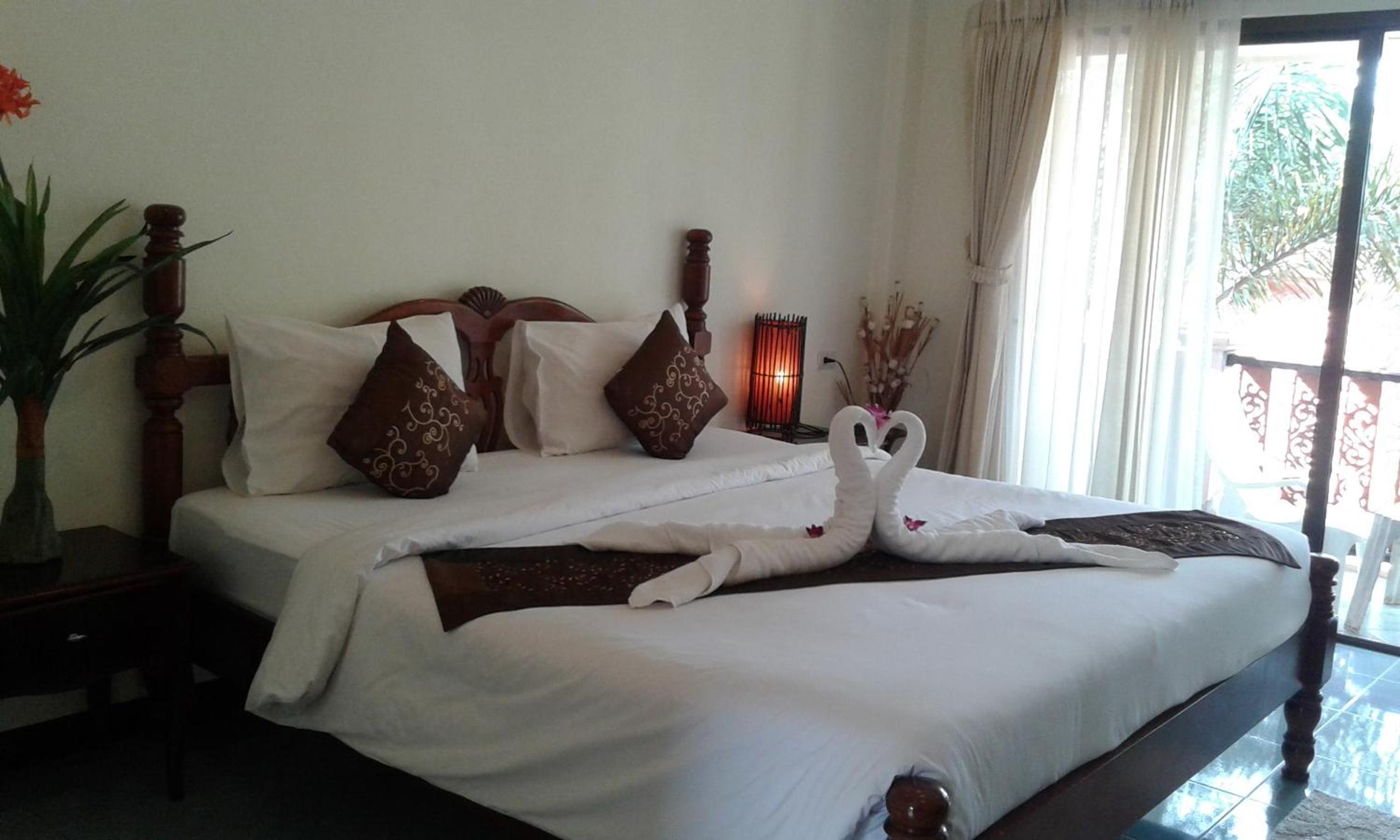 Lanta Seafront Resort