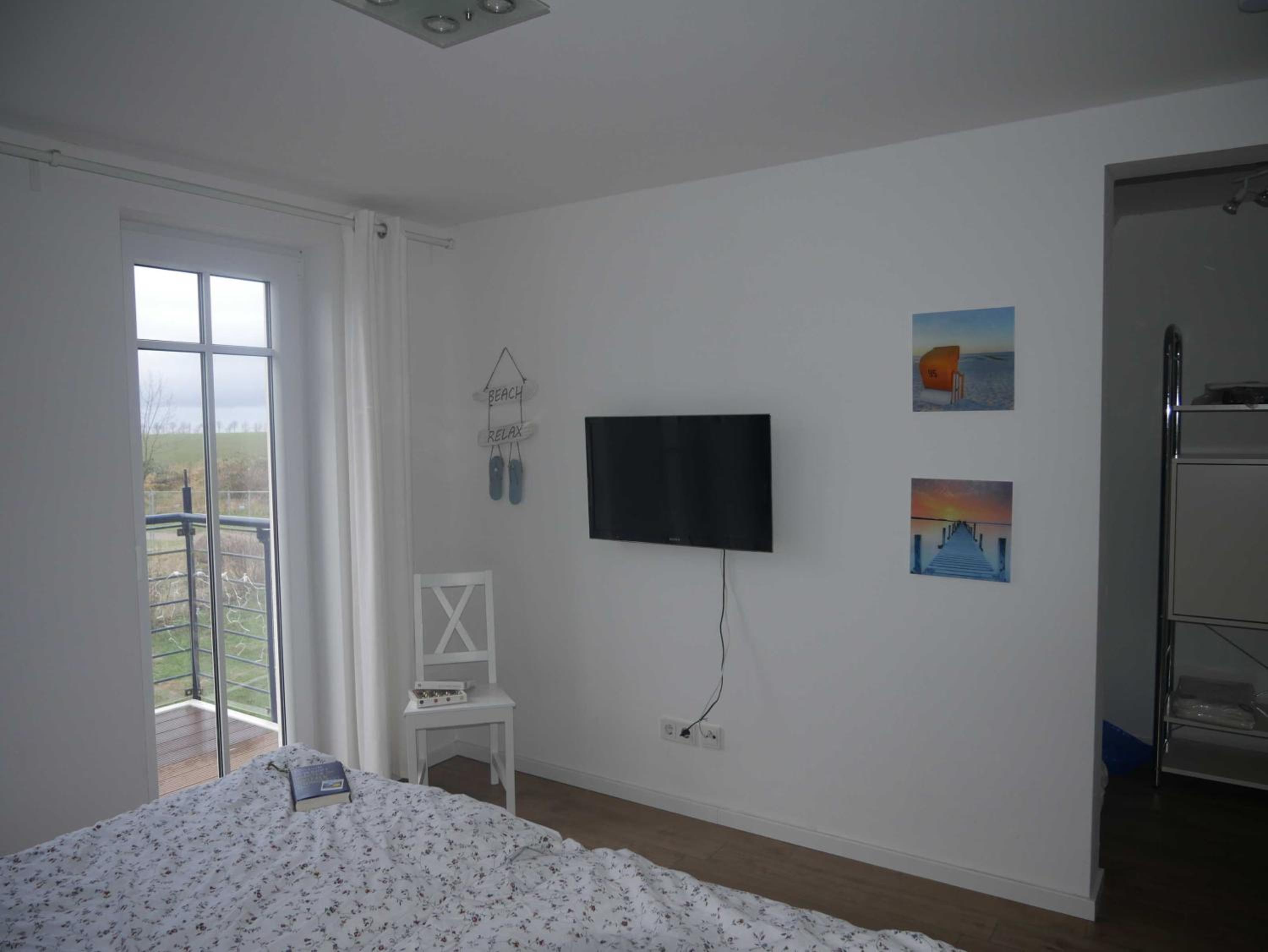 E13 Reetdachhaus 