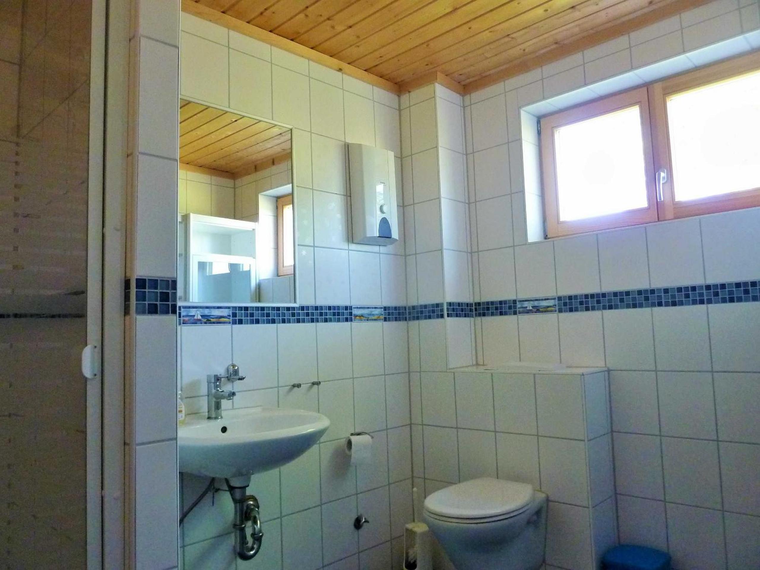 H12 Holz-Ferienhaus Haffblick Russow nahe Ostseebad Rerik