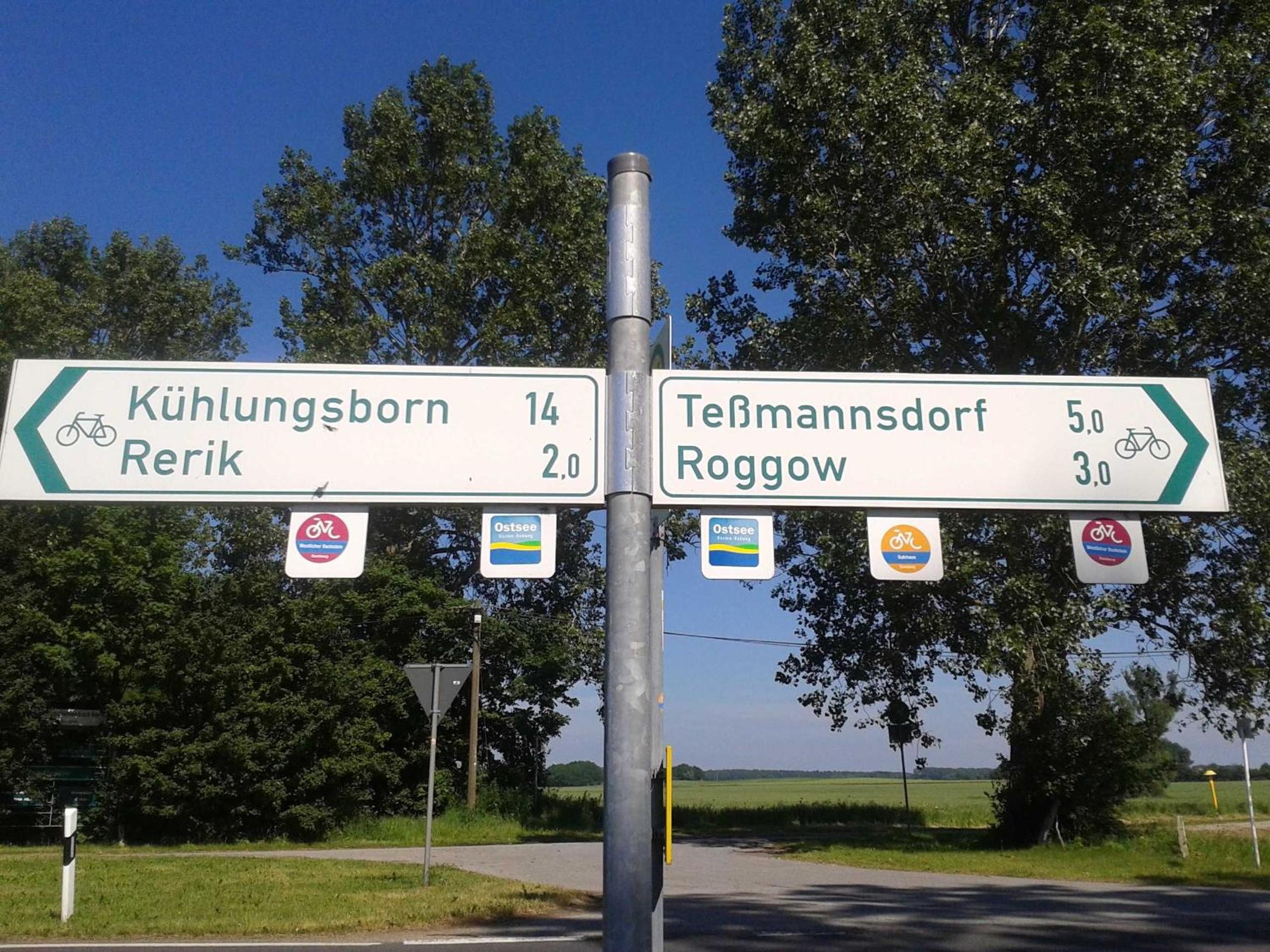 H12 Holz-Ferienhaus Haffblick Russow nahe Ostseebad Rerik