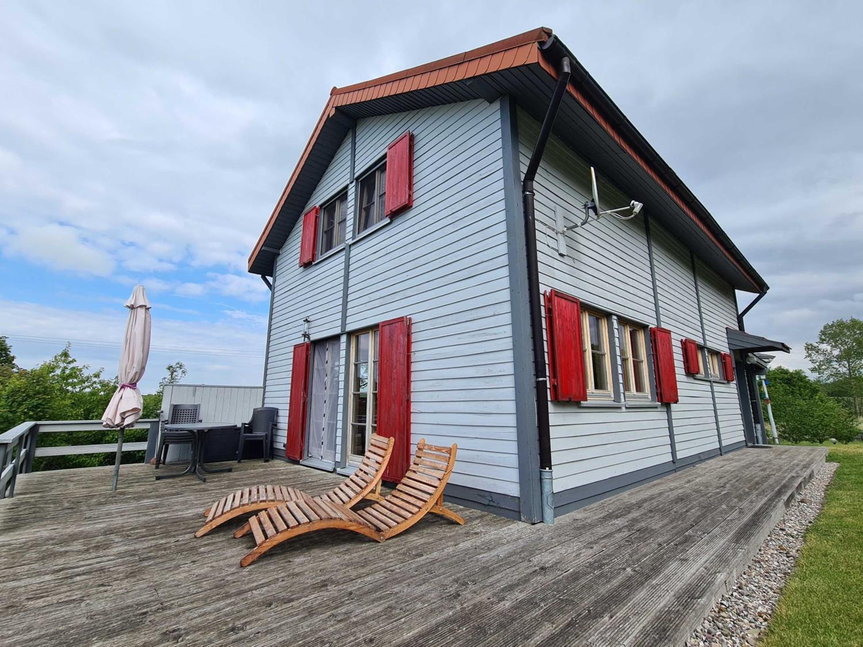 H12 Holz-Ferienhaus Haffblick Russow nahe Ostseebad Rerik