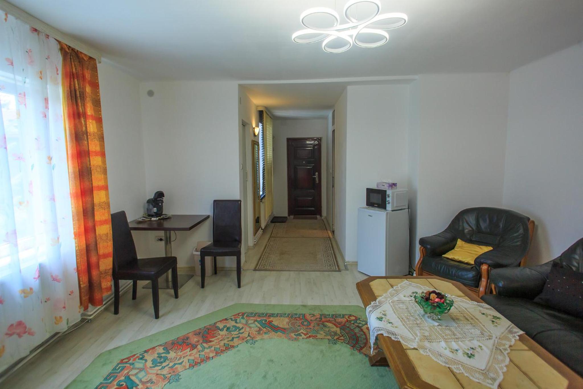 Nobless Boutique Residence