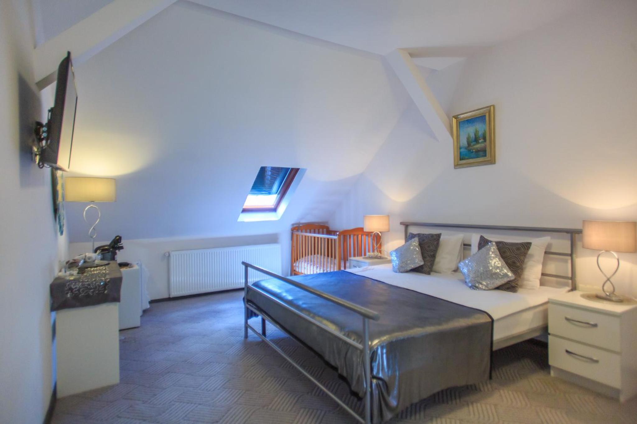 Nobless Boutique Residence