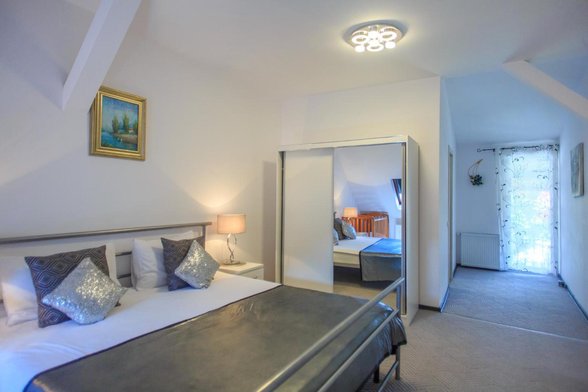 Nobless Boutique Residence