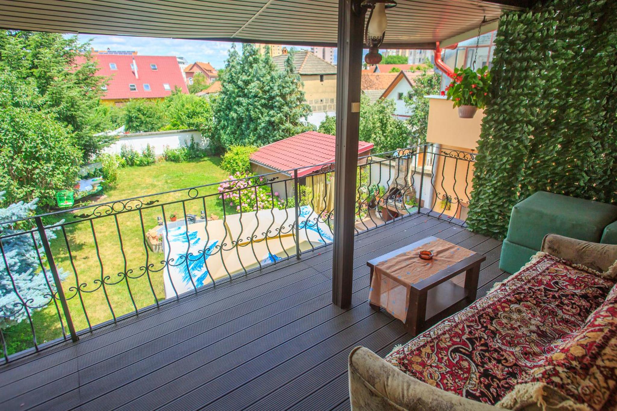 Nobless Boutique Residence