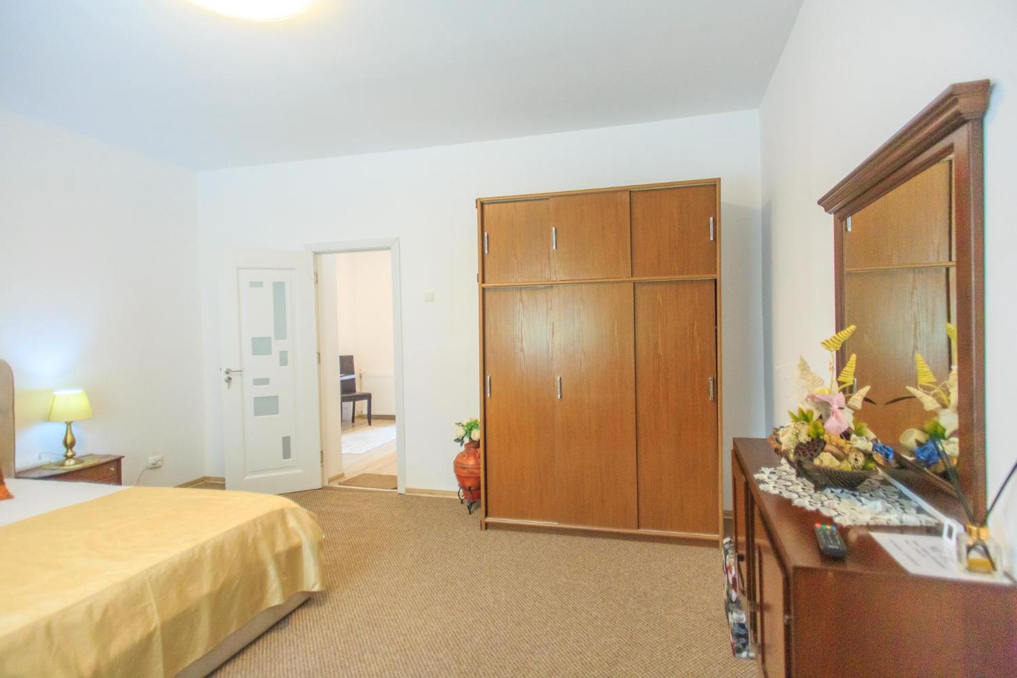 Nobless Boutique Residence