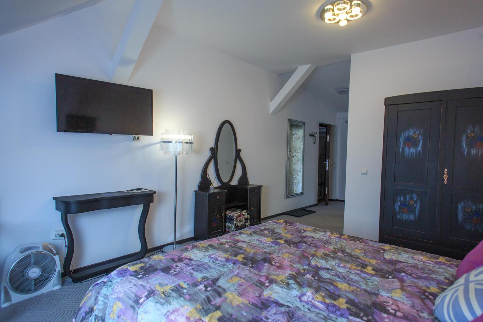 Nobless Boutique Residence