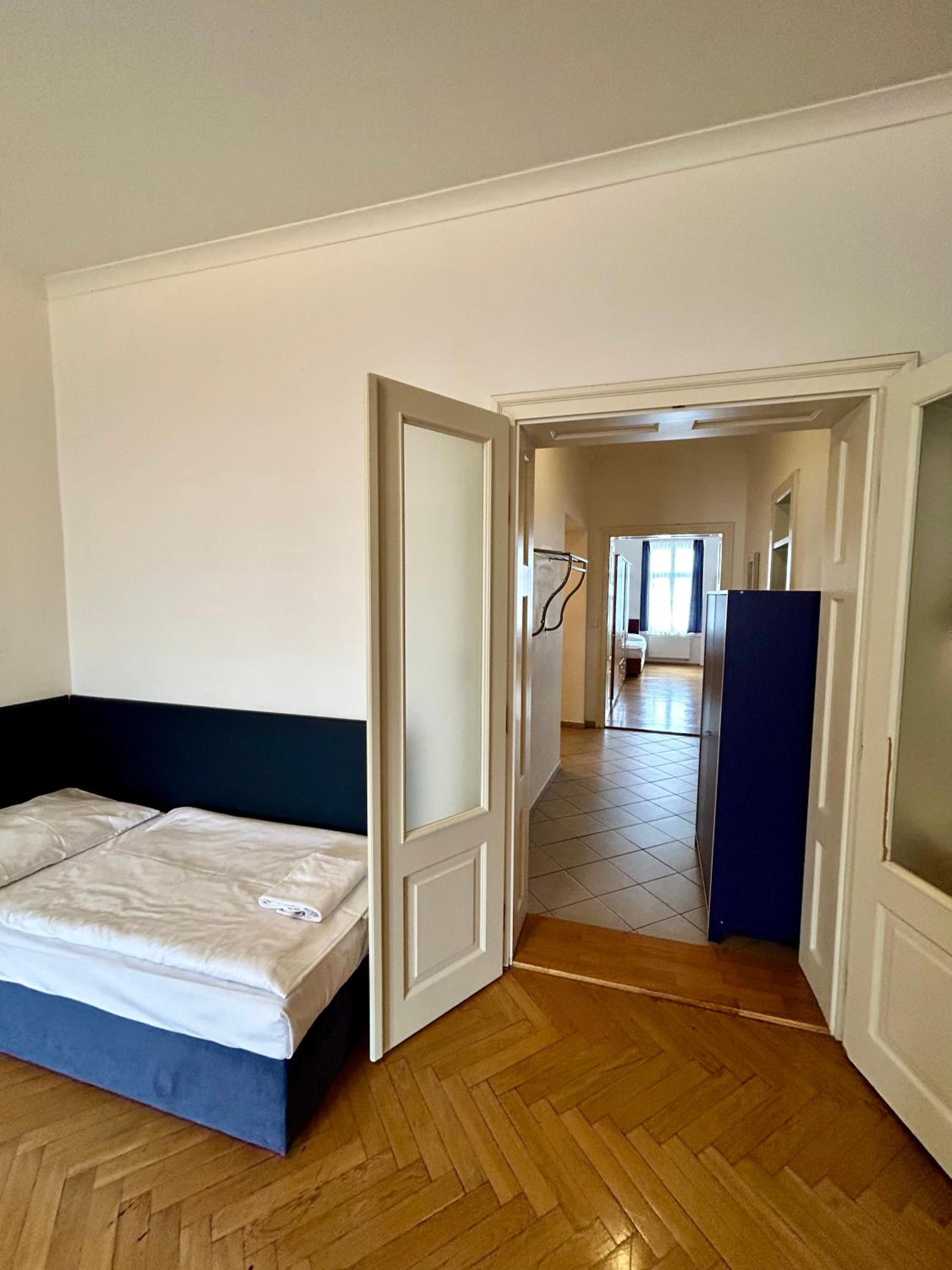 Quadrio Bedroom Central Apartment