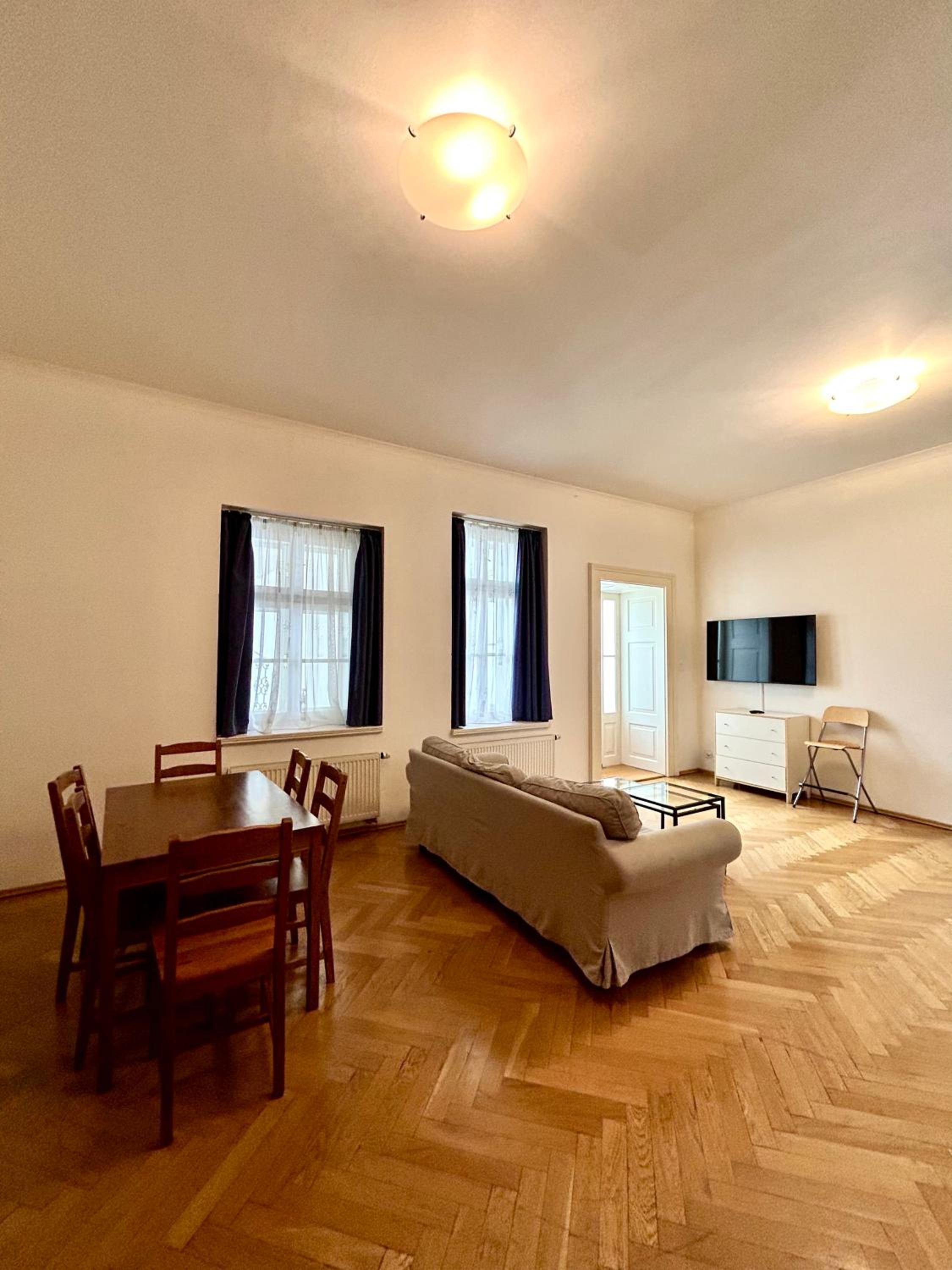 Quadrio Bedroom Central Apartment