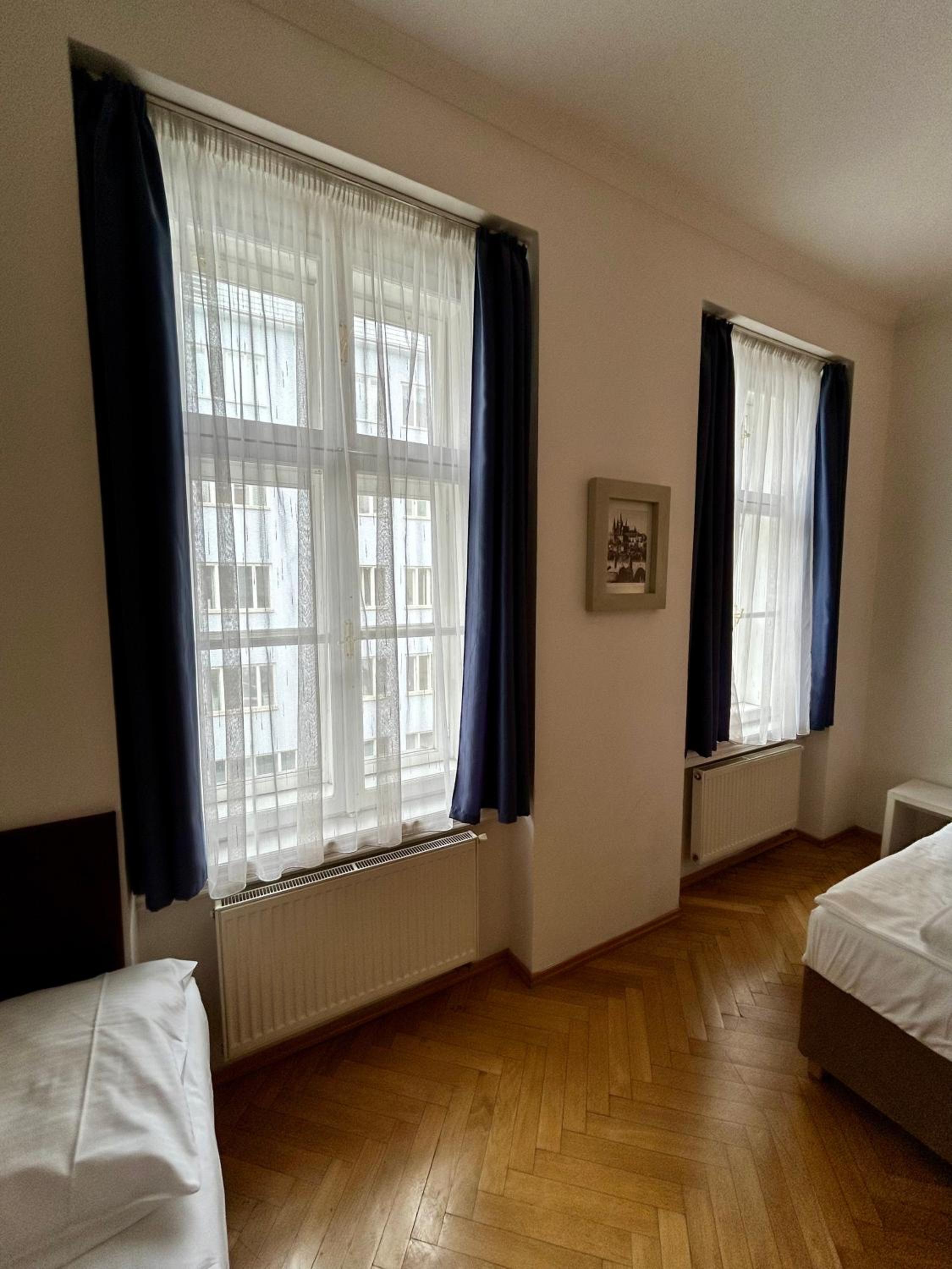 Quadrio Bedroom Central Apartment
