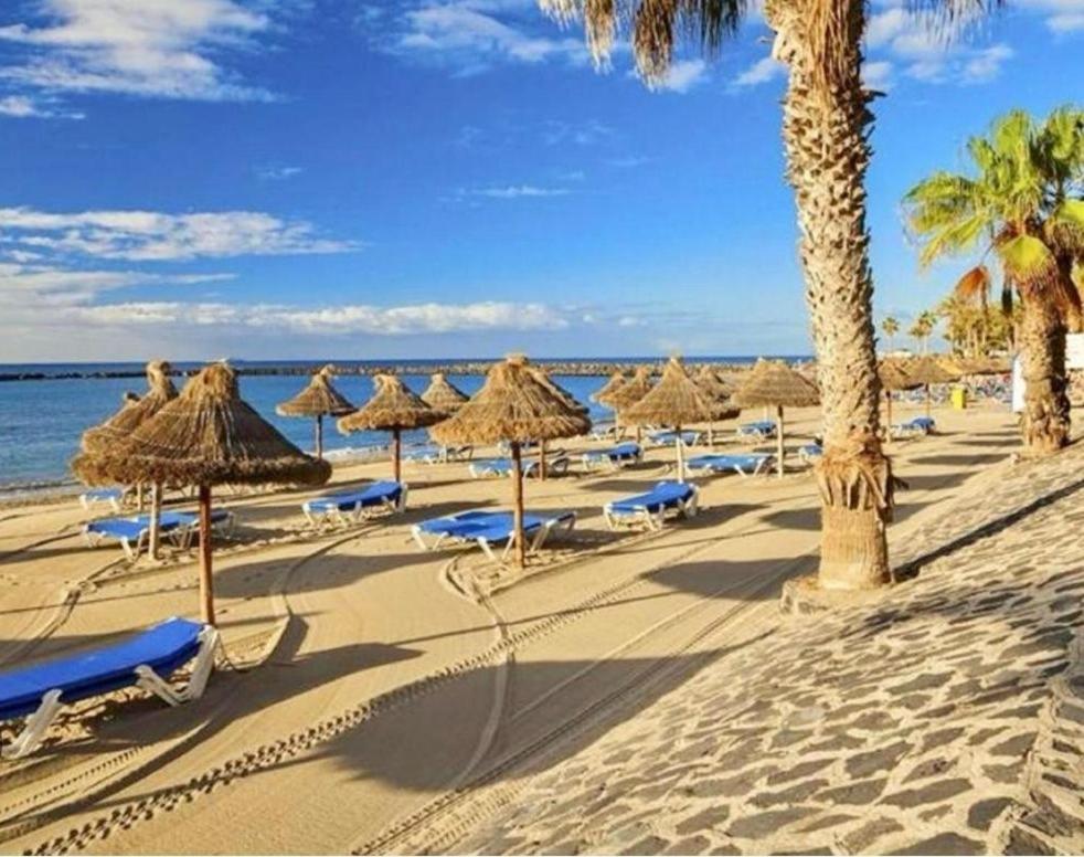 JADE exclusives apartment in Las Americas
