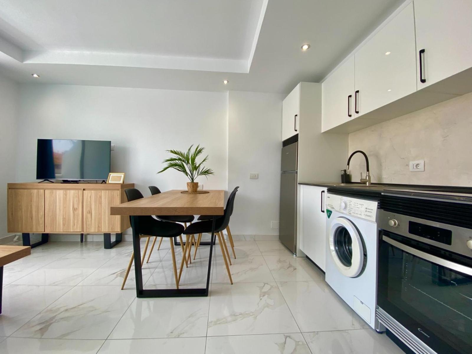 JADE exclusives apartment in Las Americas