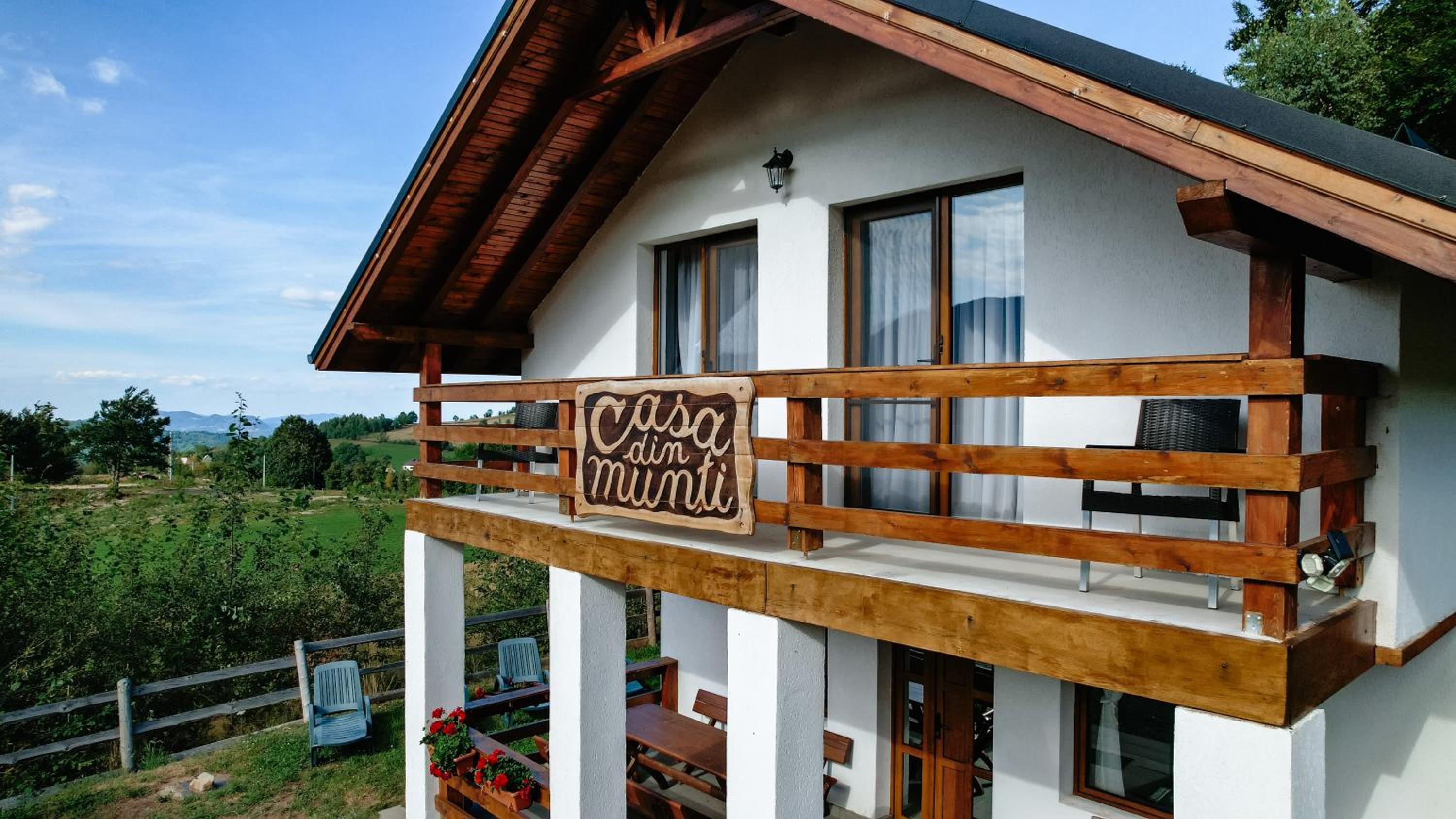 Casa din Munți Vlădeasa view 3
