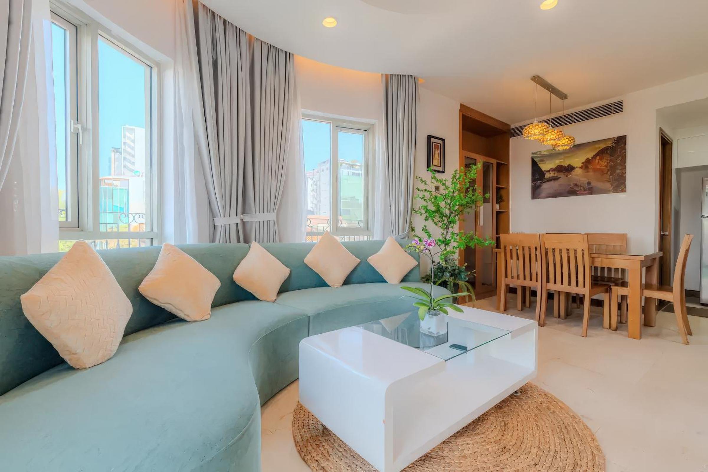 Saigon Pavillon Suites
