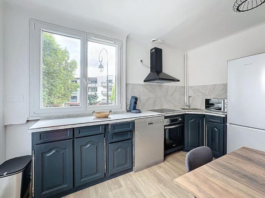 Spacieux appartement à 15 minutes de la gare