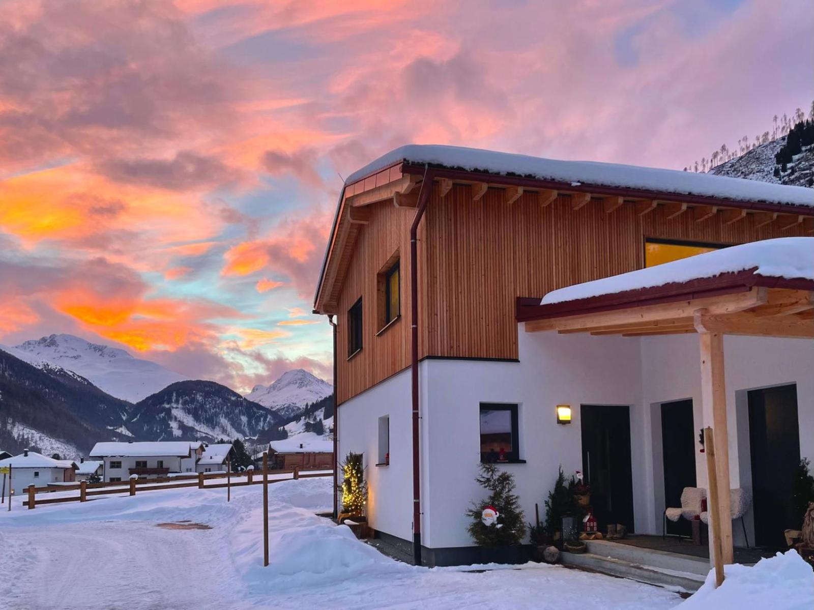 TYROL PURElife Lodges view 4