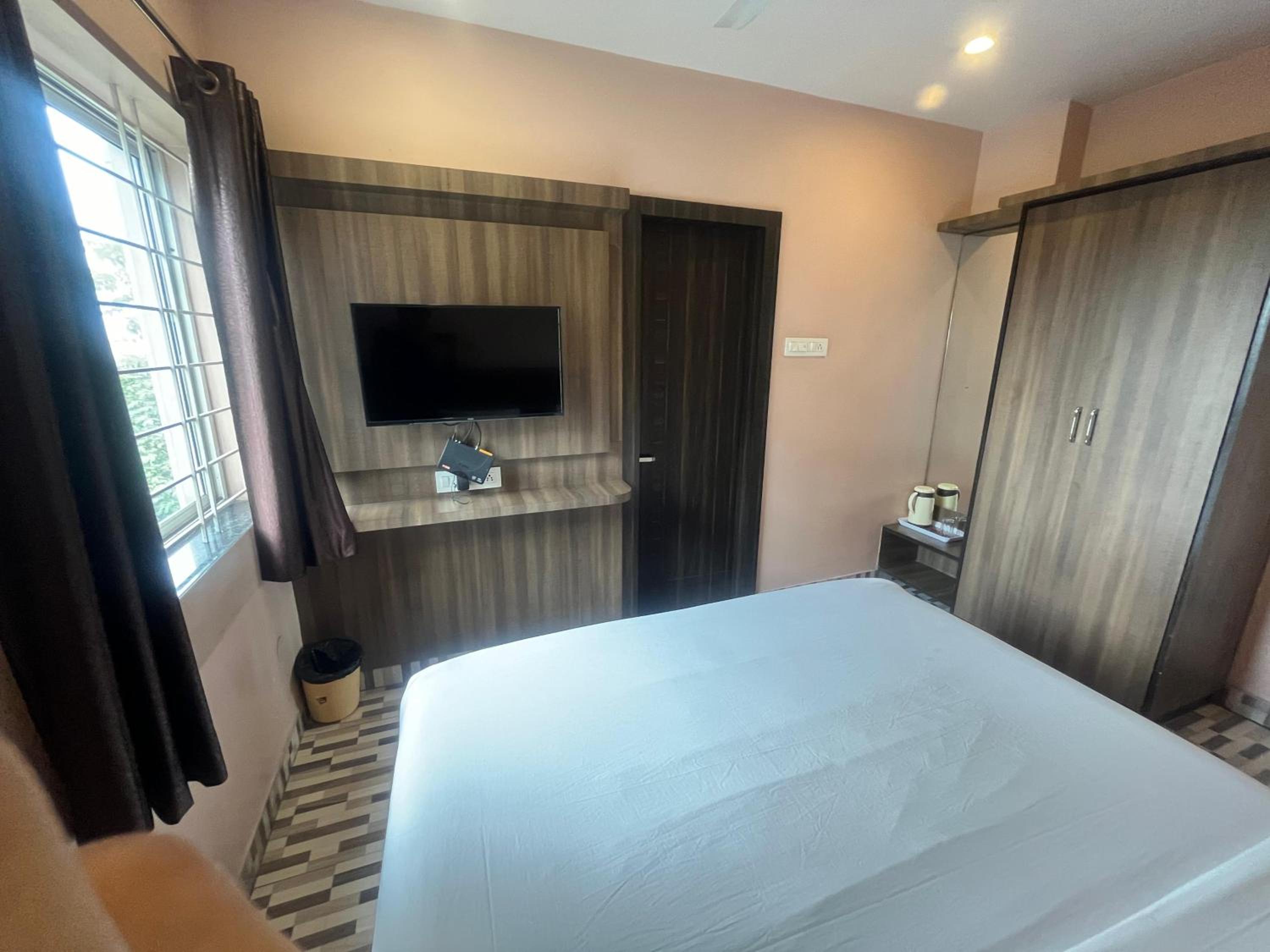 Hotel Joy view 4