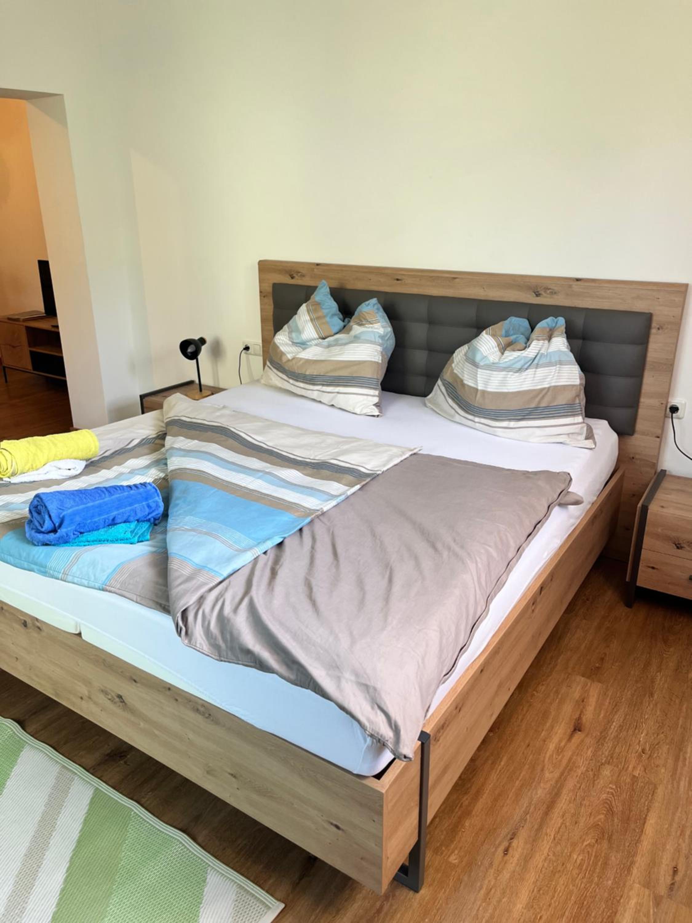 Sunside Apartments