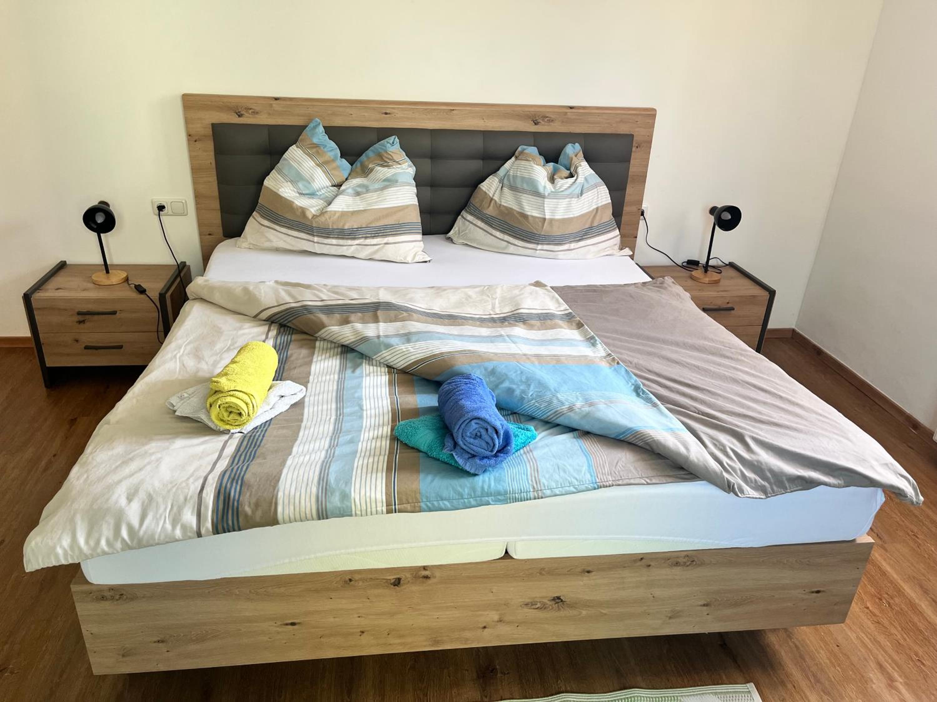 Sunside Apartments