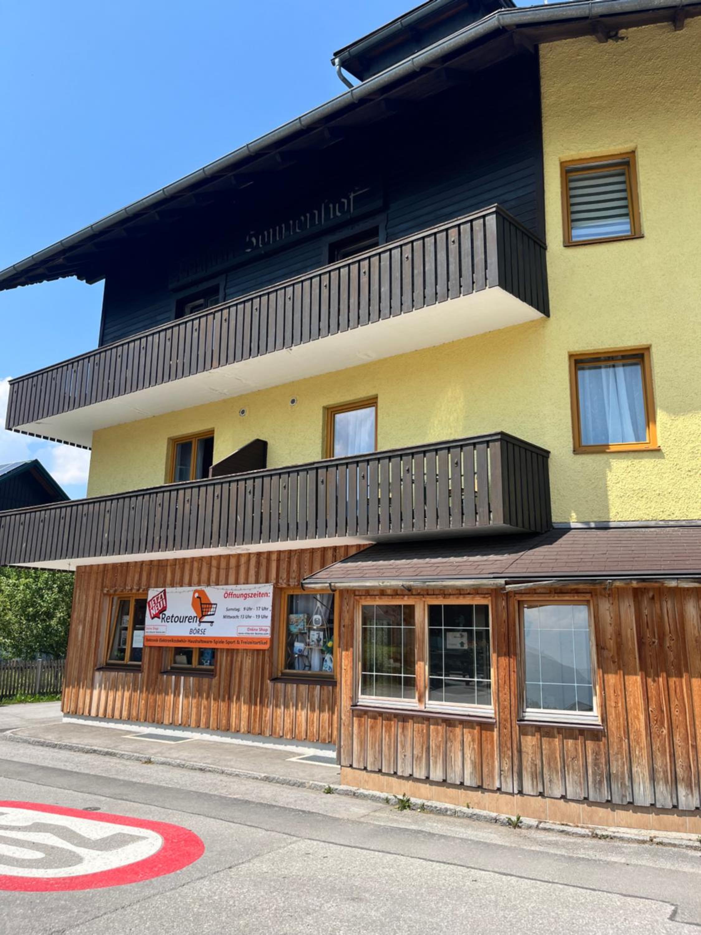 Sunside Apartments