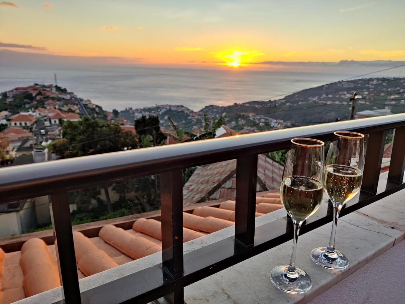 Villa Branca by LovelyStay view 3