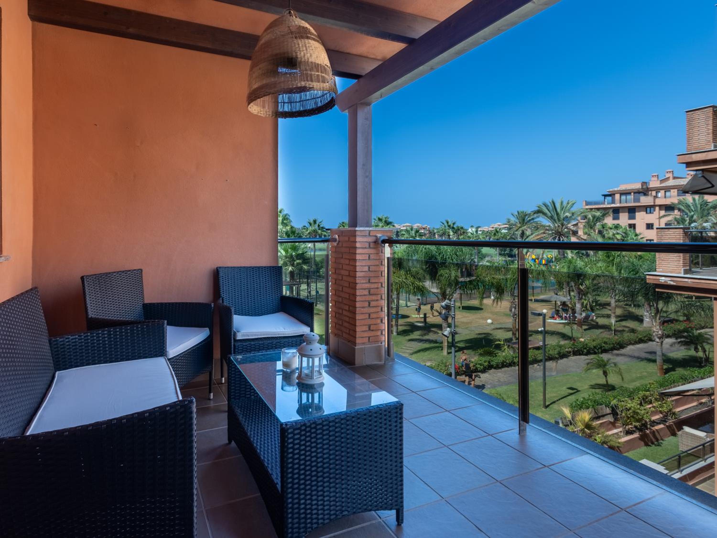 Homity Holidays - Playa Granada - Dos Mares view 2
