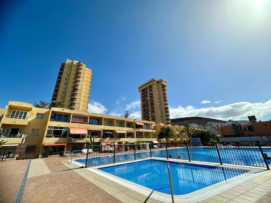 Las Vistas Beach Los Cristianos 2 Swimming Pools view 4