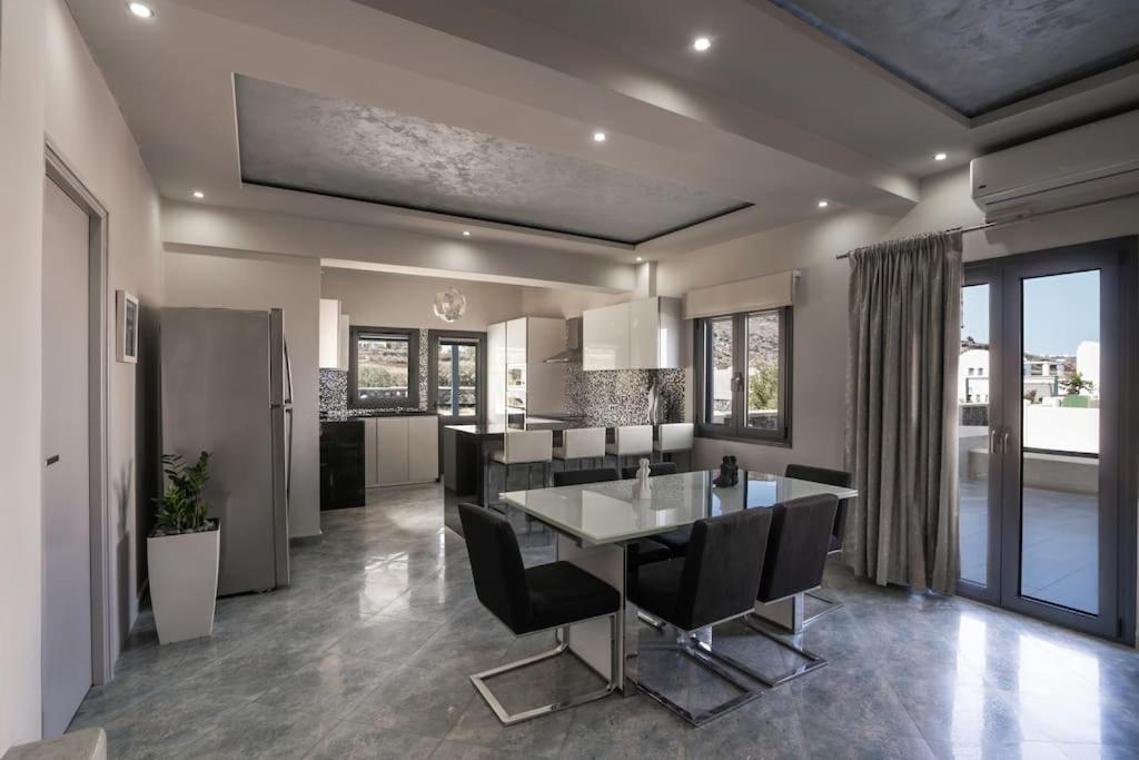 Mythique Pool Residence view 5