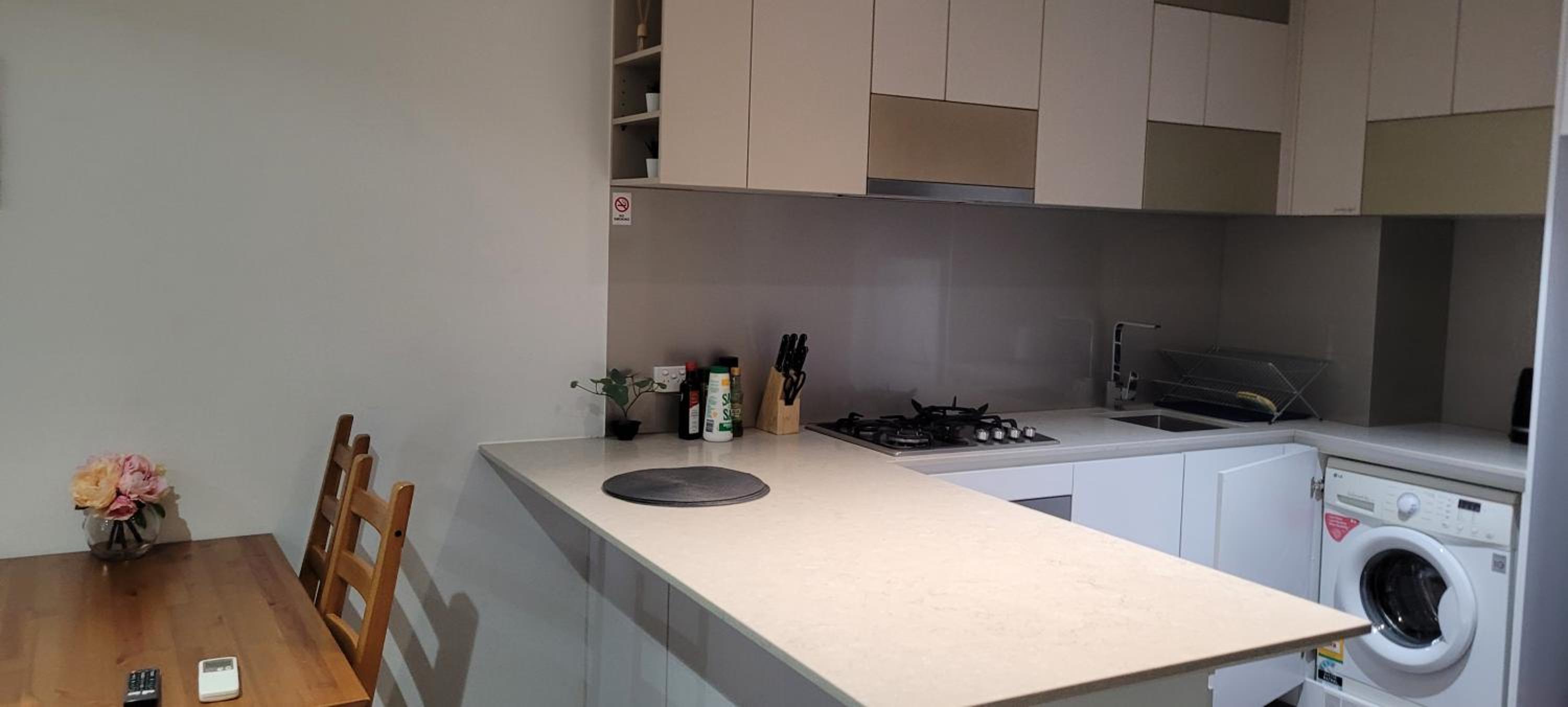 L4608 Good view, southencross,free steam and dry sanua,pool,Gym
