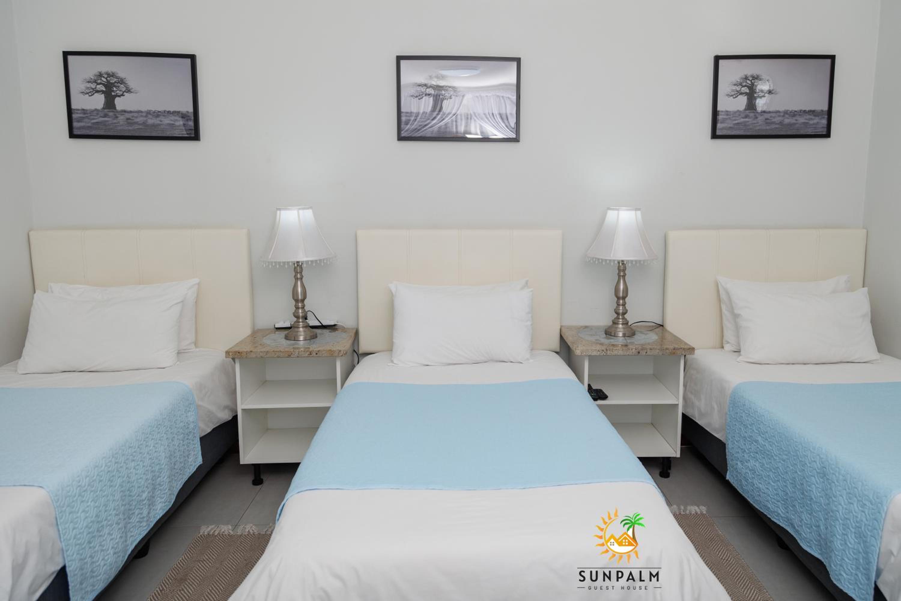 Sunpalm Guesthouse view 4