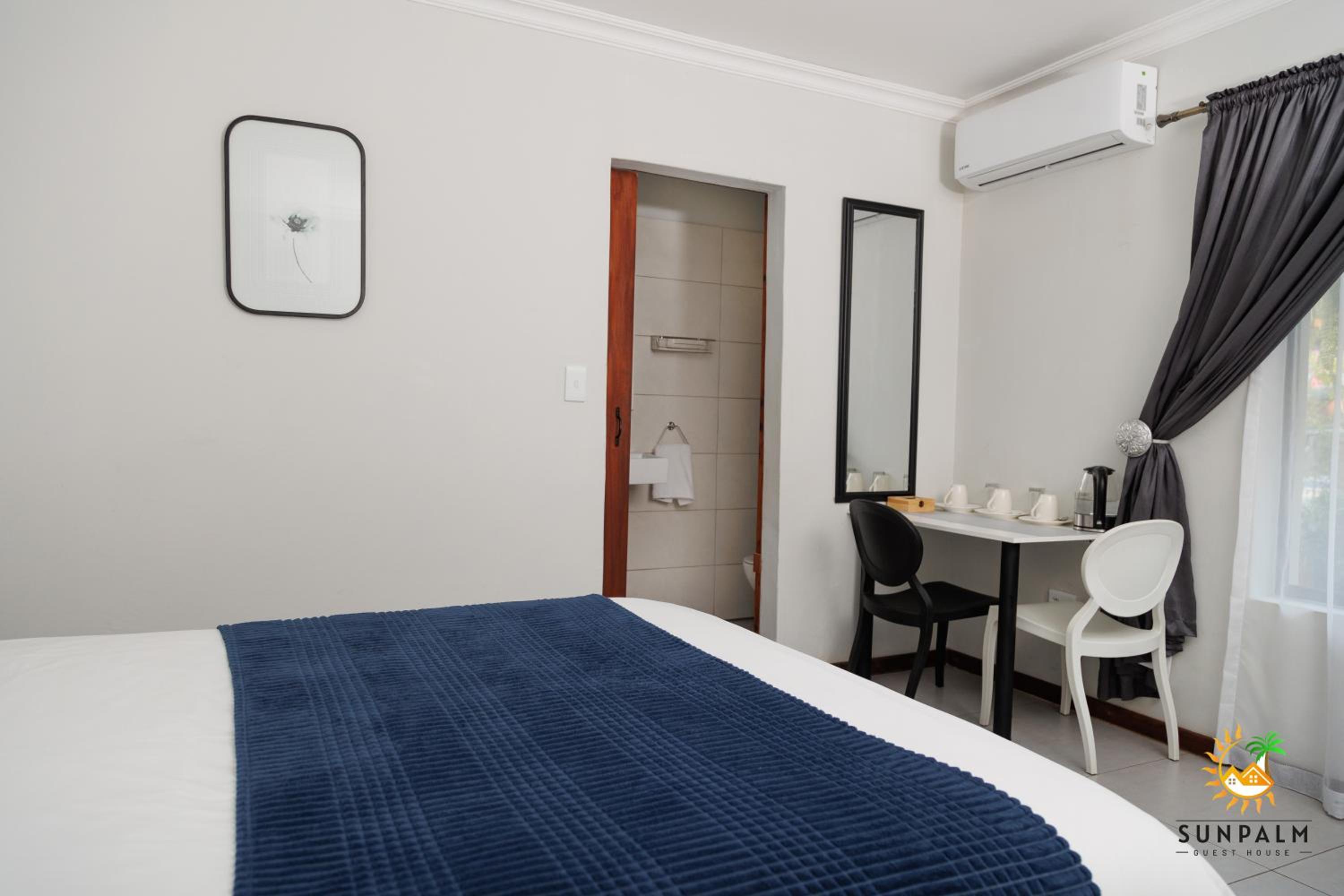 Sunpalm Guesthouse view 5